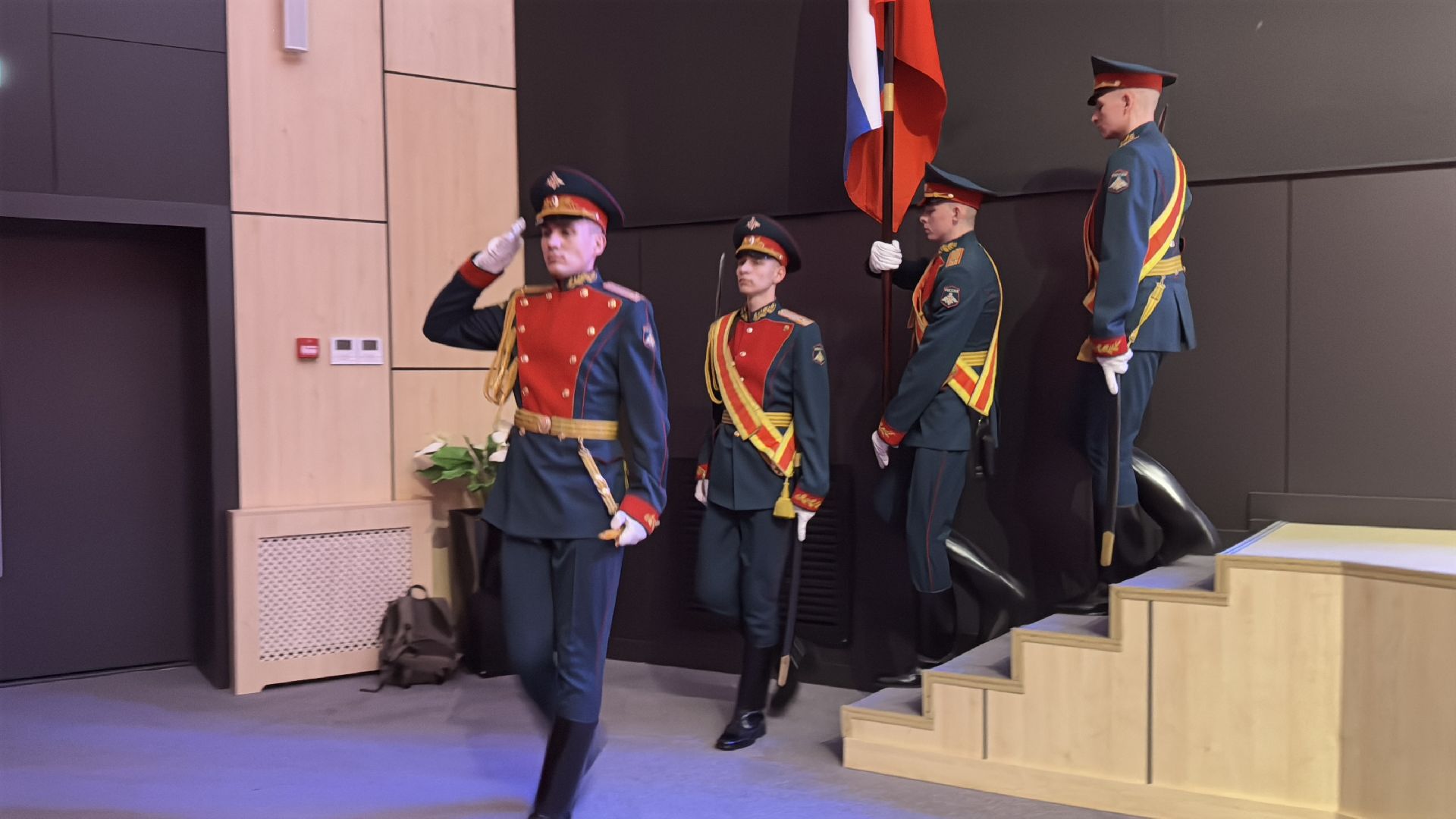 Центр Авангард, Год защитника Отечества, СВО, вертикалки,