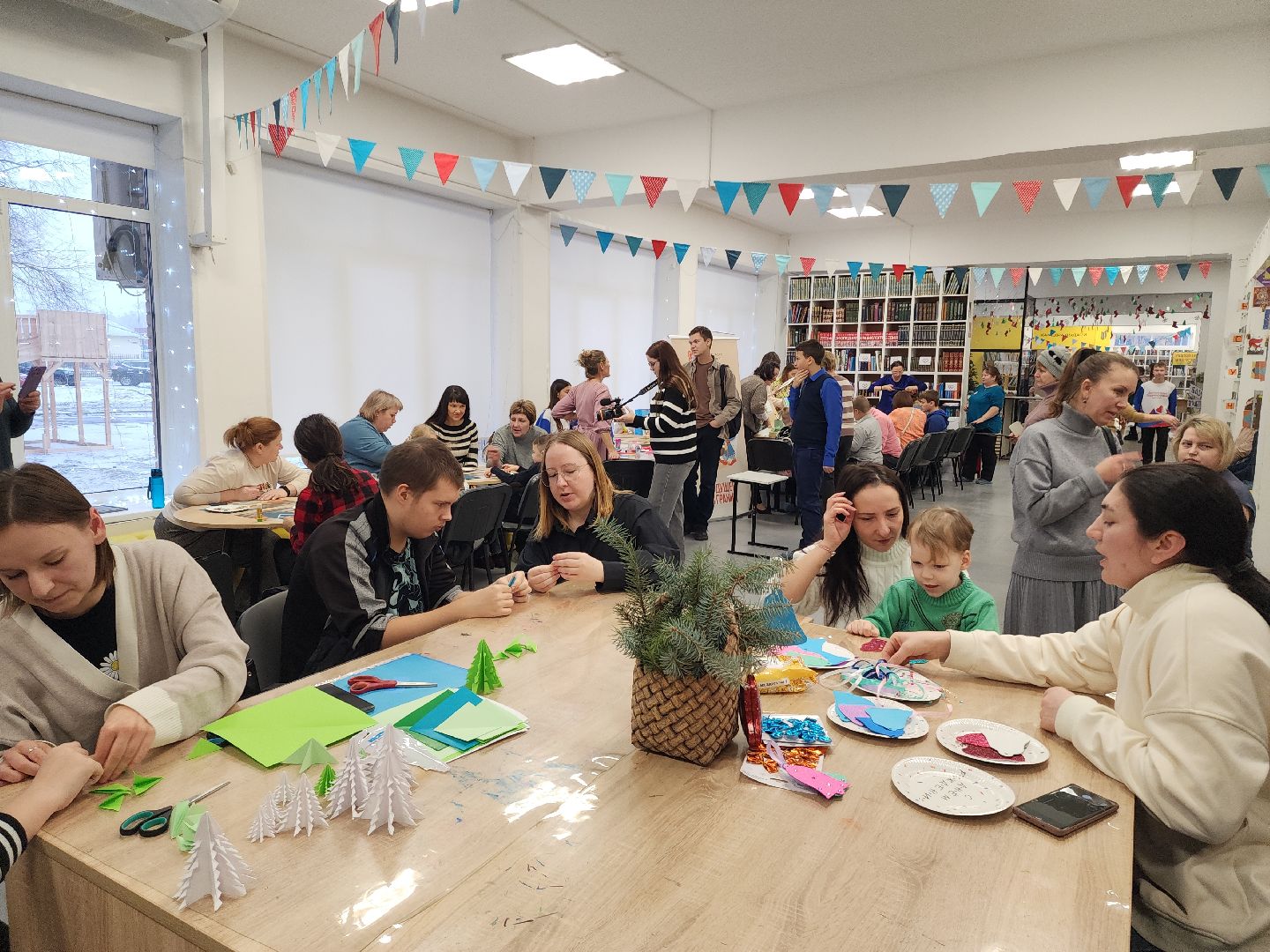 дети, овз, елка для детей,