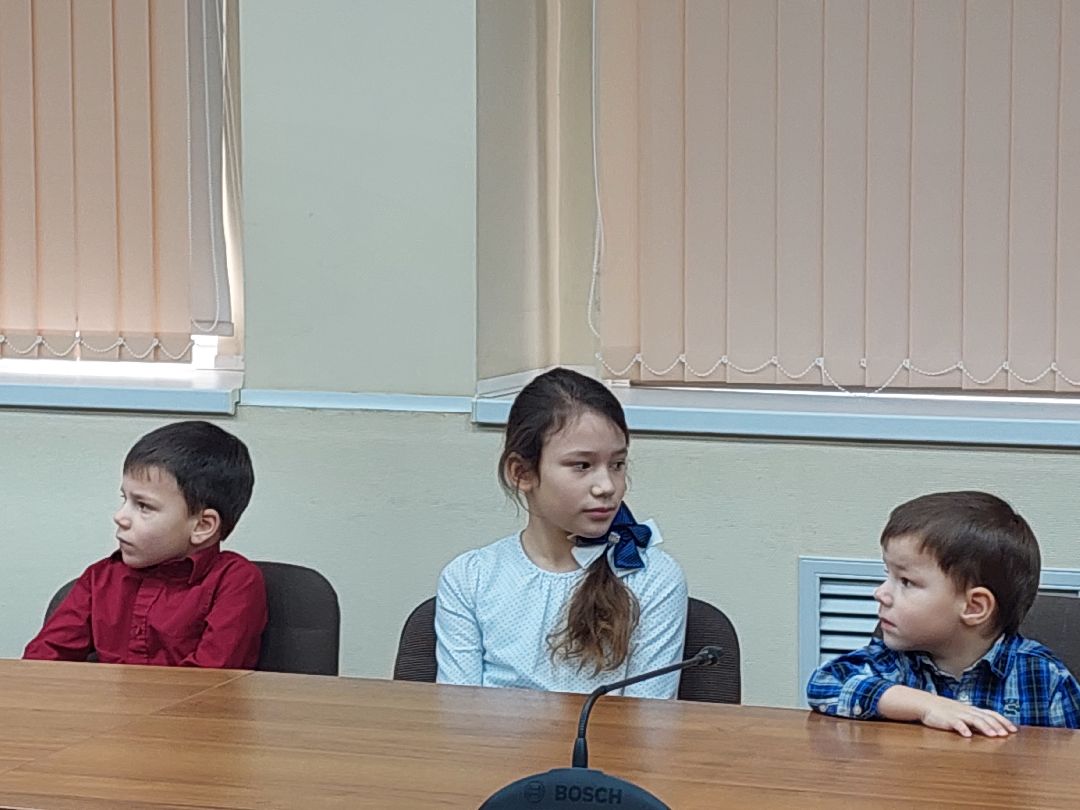 Воскресенск, общество