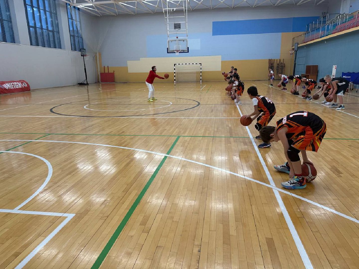 спорт, чемпионат, стадион авангард,