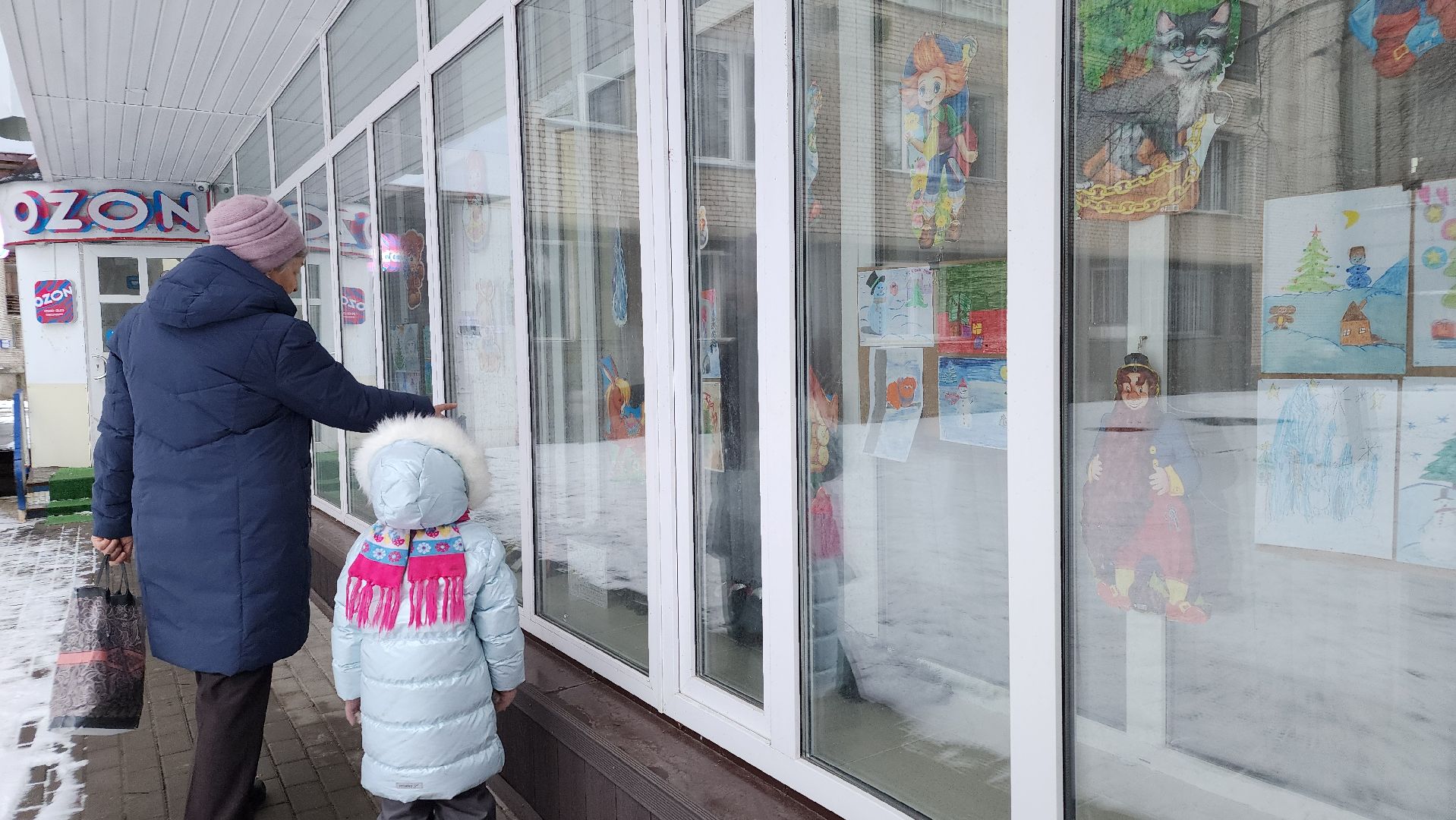 культура, выставочный центр протвино, творчество самых маленьких, г о серпухов, зима на рисунках,