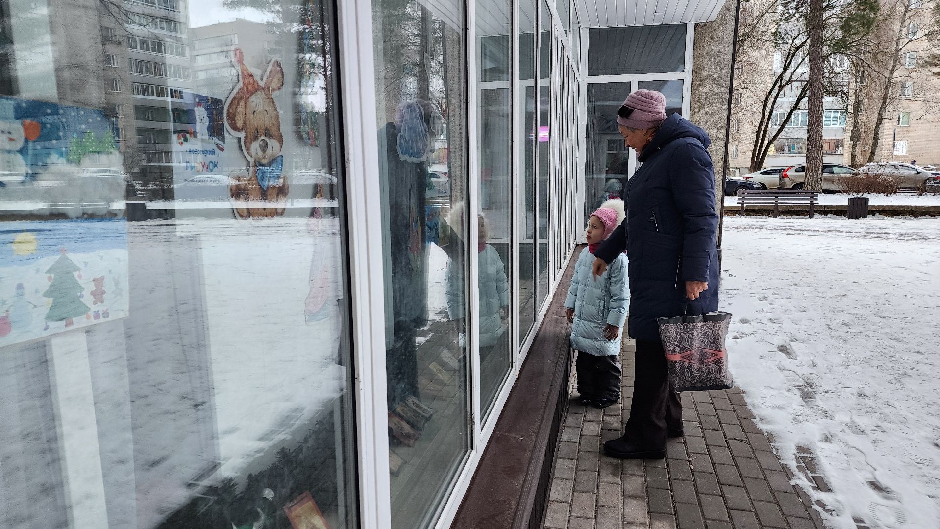 культура, выставочный центр протвино, творчество самых маленьких, г о серпухов, зима на рисунках,