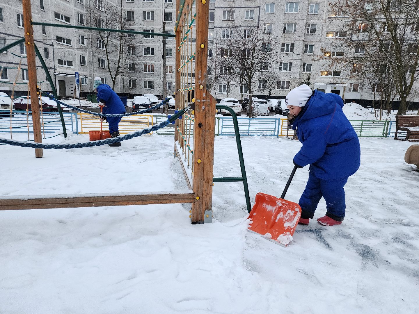 фрязино, уборка города от снега, уборочная техника, обработка дорог, дороги,