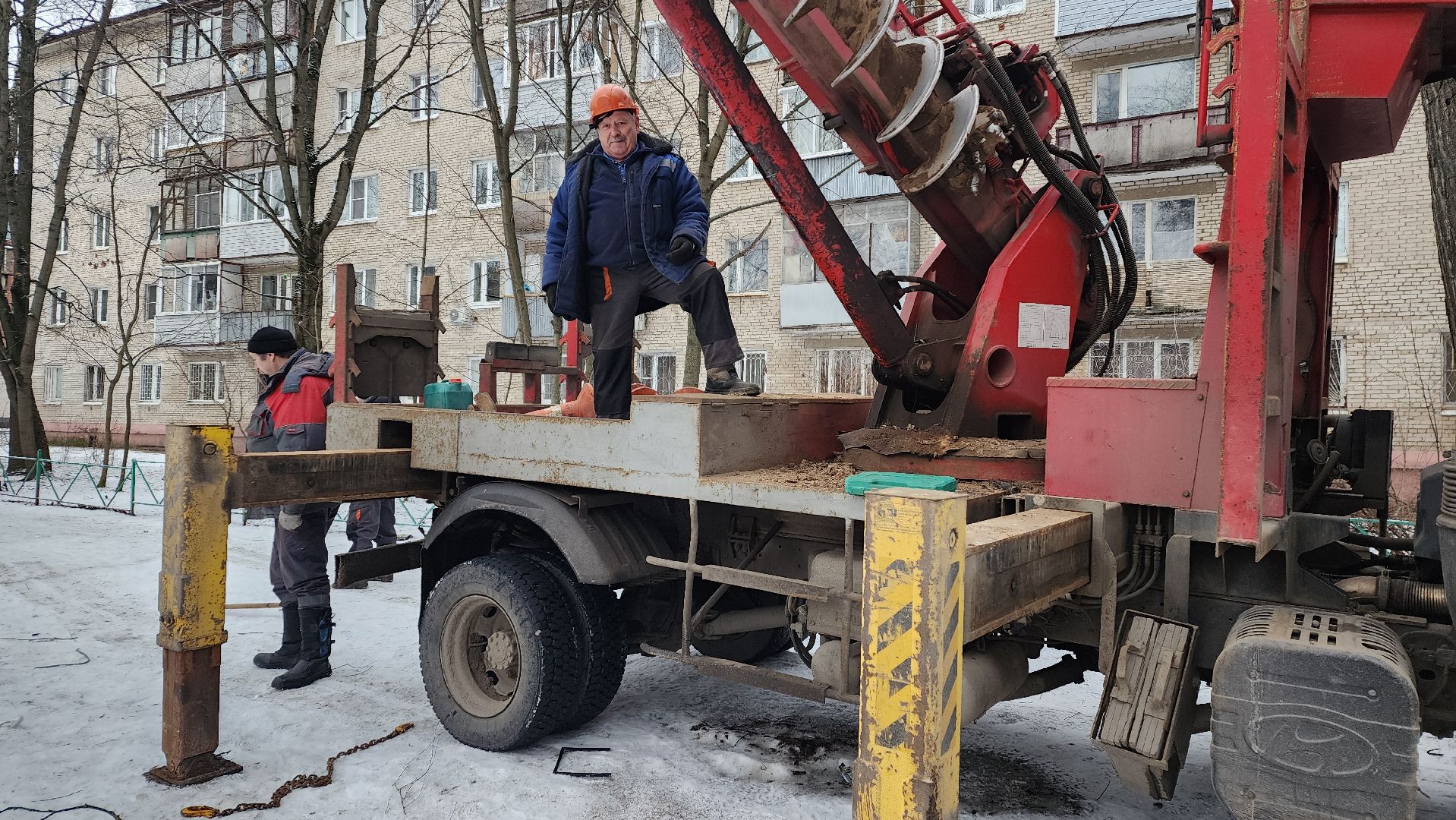 вертикалки, пушкино, опоры уличного освещения, детская площадка, светодиодные фонари, благоустройство,