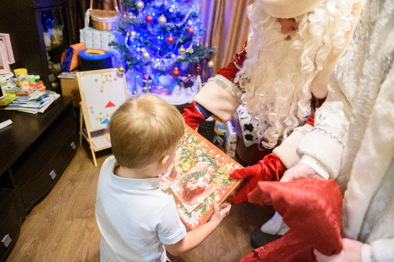 лыткарино, общество, новый год, елка желаний, дети,