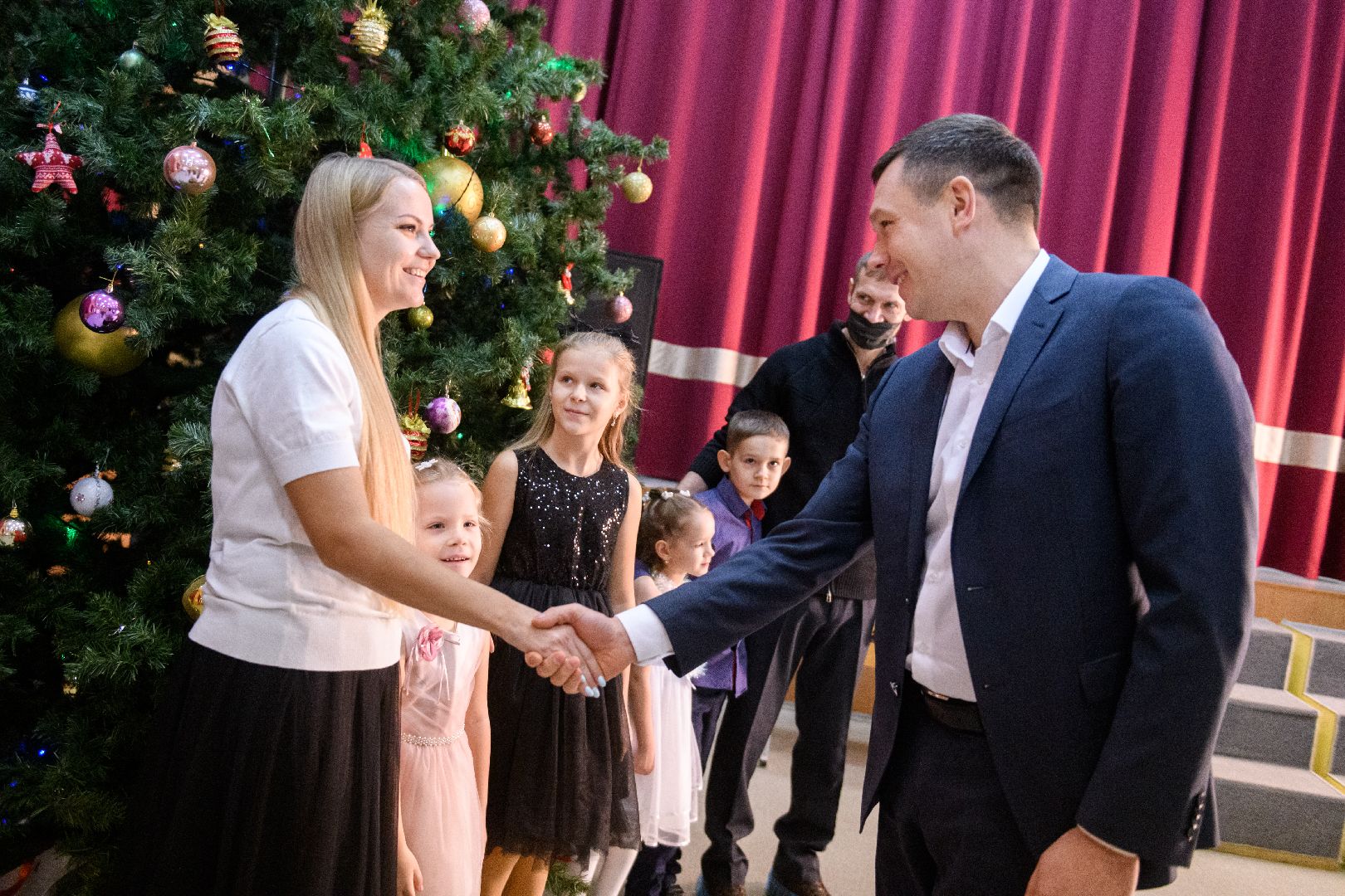 лыткарино, общество, новый год, елка желаний, дети,