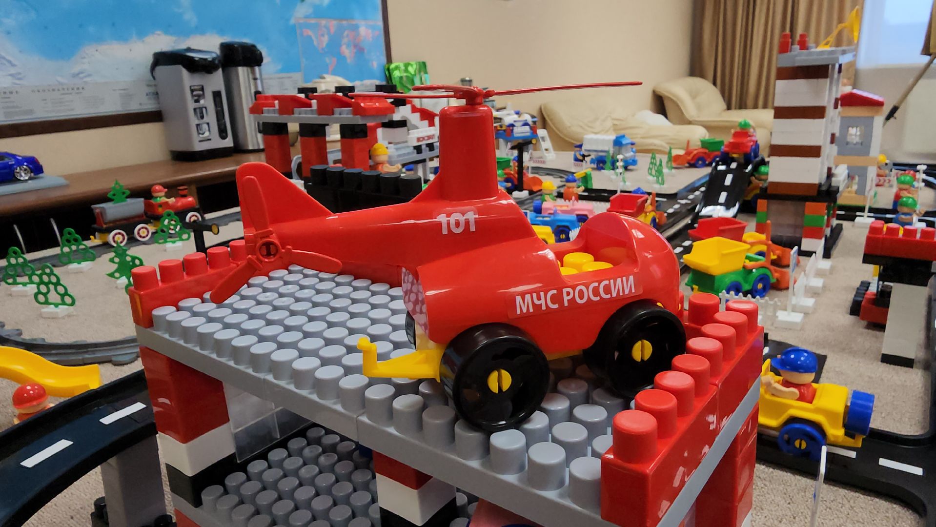 пушкино, конструкторы, импортозамещение, отечественное оборудование, компания, развитие производства, товары для детей,безопасность детей, детсад, уникальная работа,