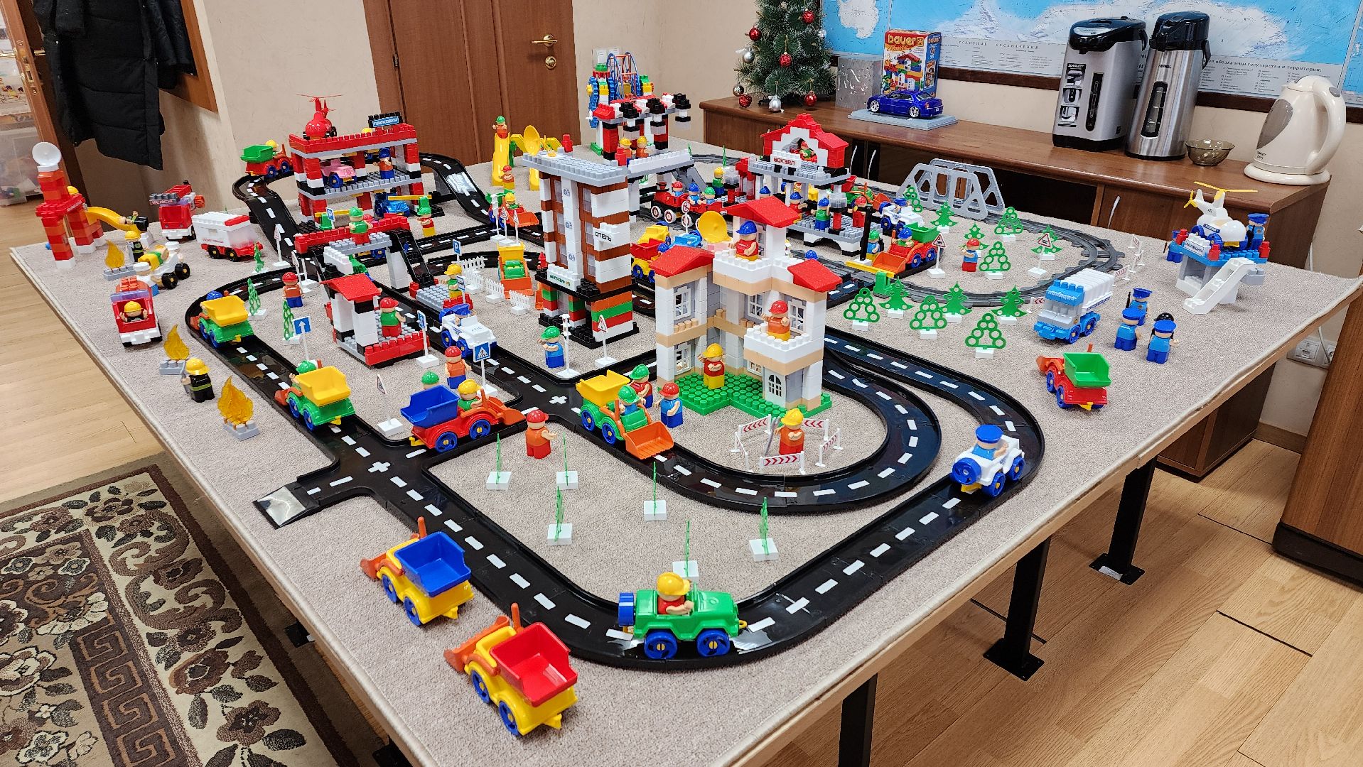 пушкино, конструкторы, импортозамещение, отечественное оборудование, компания, развитие производства, товары для детей,безопасность детей, детсад, уникальная работа,