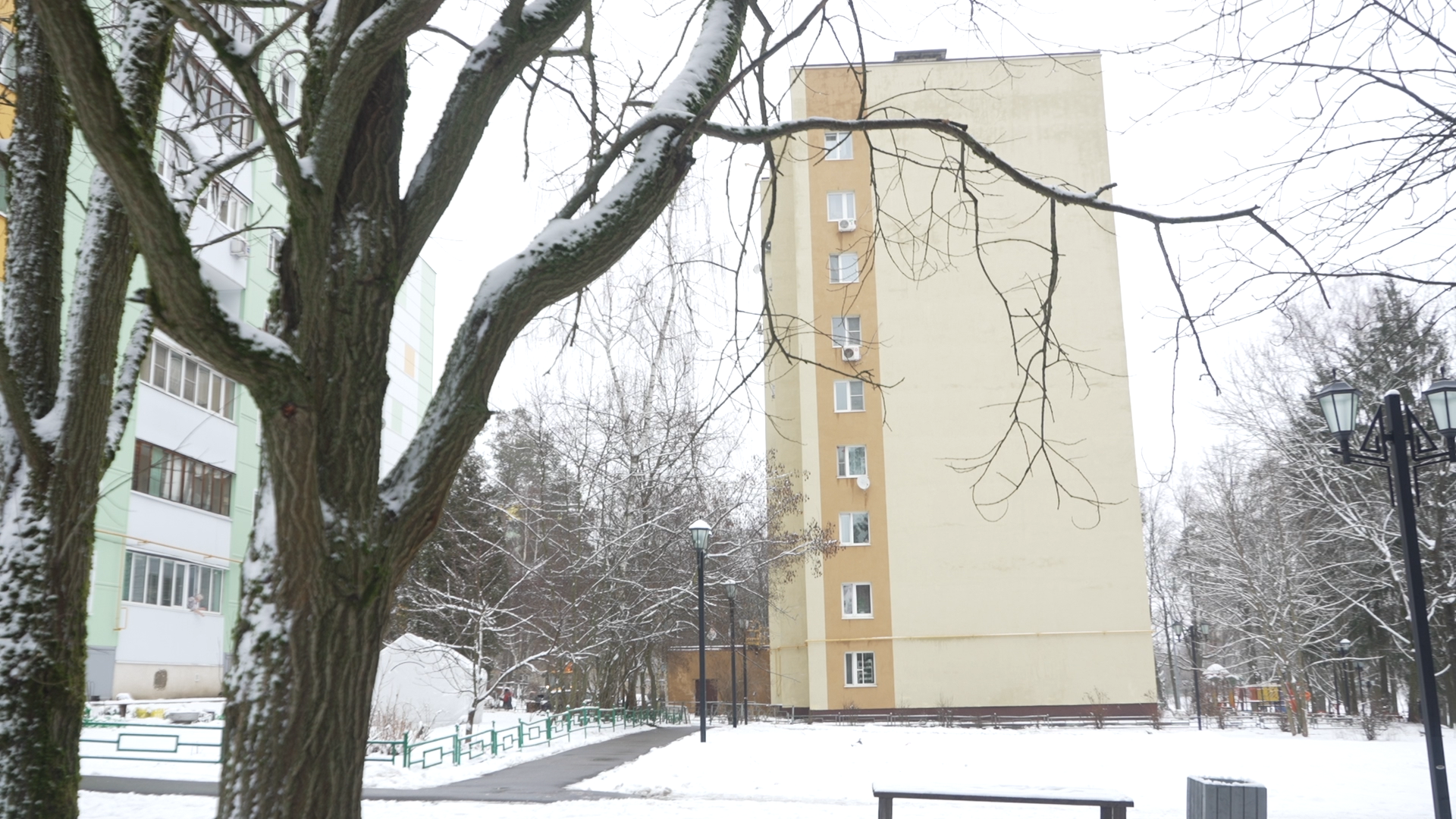 капитальный ремонт МКД, Власиха капремонт МКД, ремонт дома Заозерная 12, фонд капитального ремонта МО, декоративная штукатурка фасад,