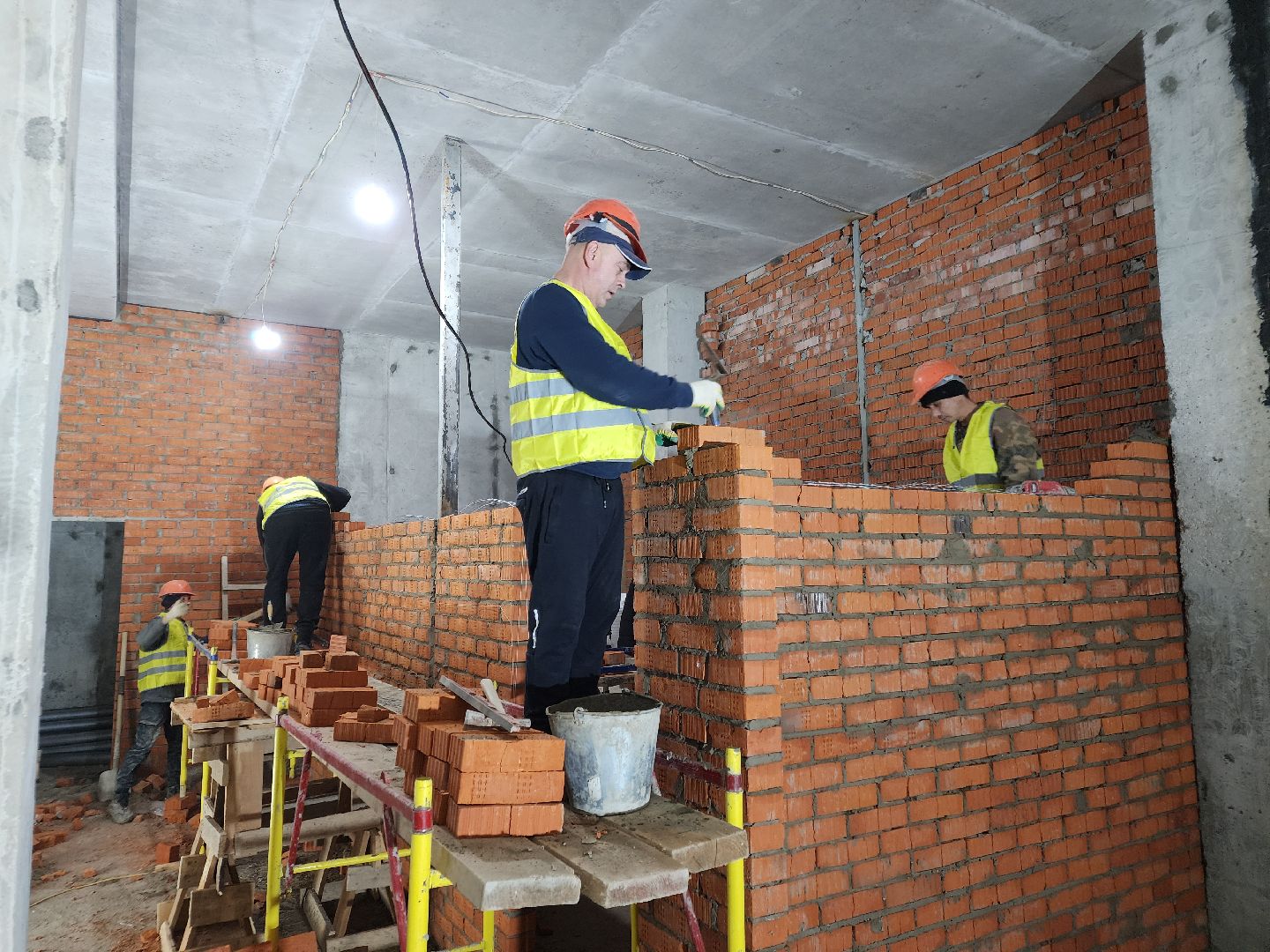 Чехов, детская поликлиника, строительство, улица Мира, готовность объекта, остекление, кровля, инженерные сети, нацпроект здравоохранение, губернатор московской области,госпрограмма московской области,