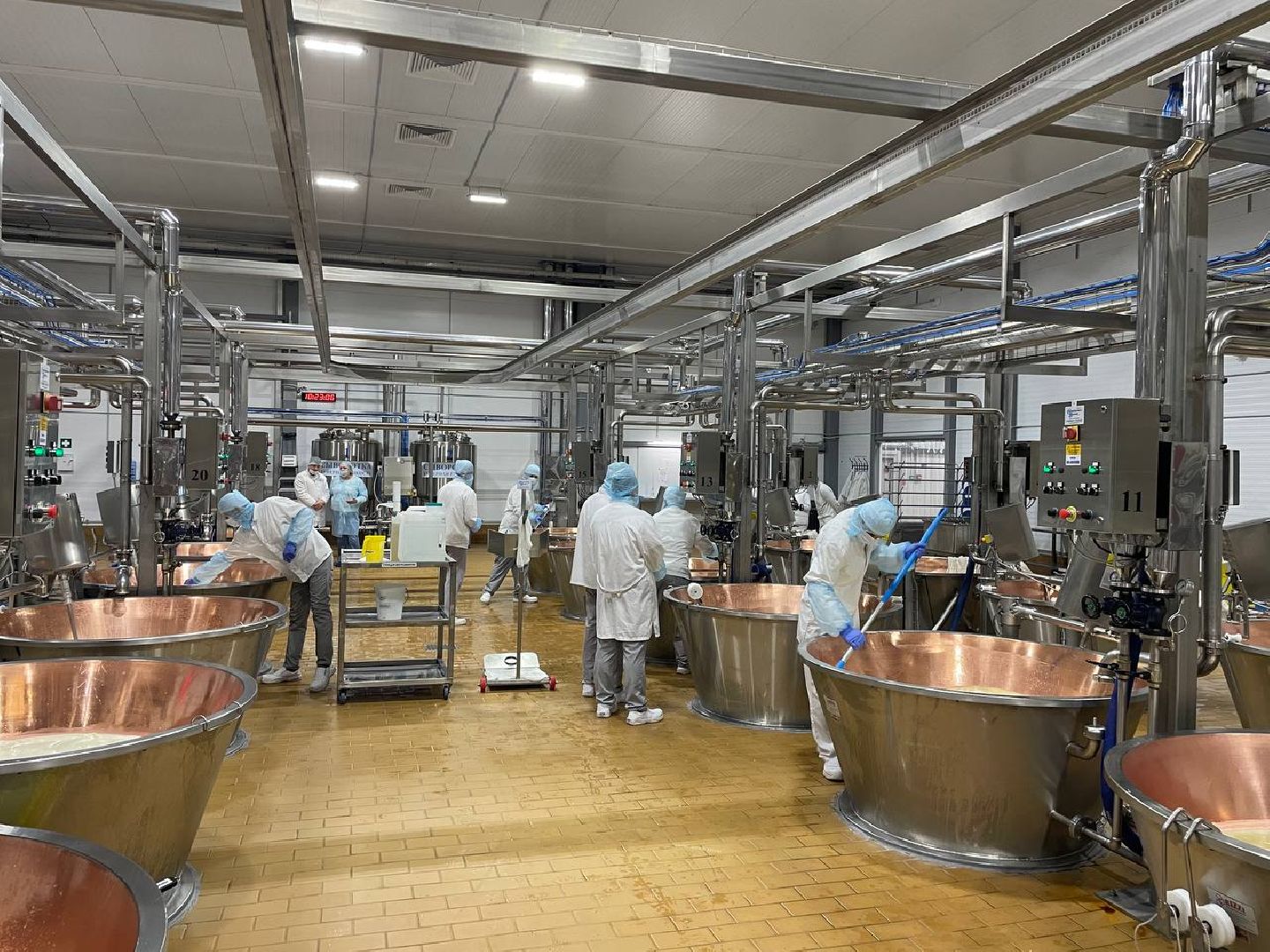 Дмитров, Сырная долина, Завод Сыровар,