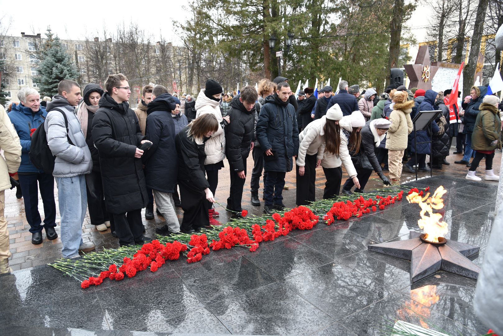 лотошино, день освобождения, день победы, митинг, память войны,