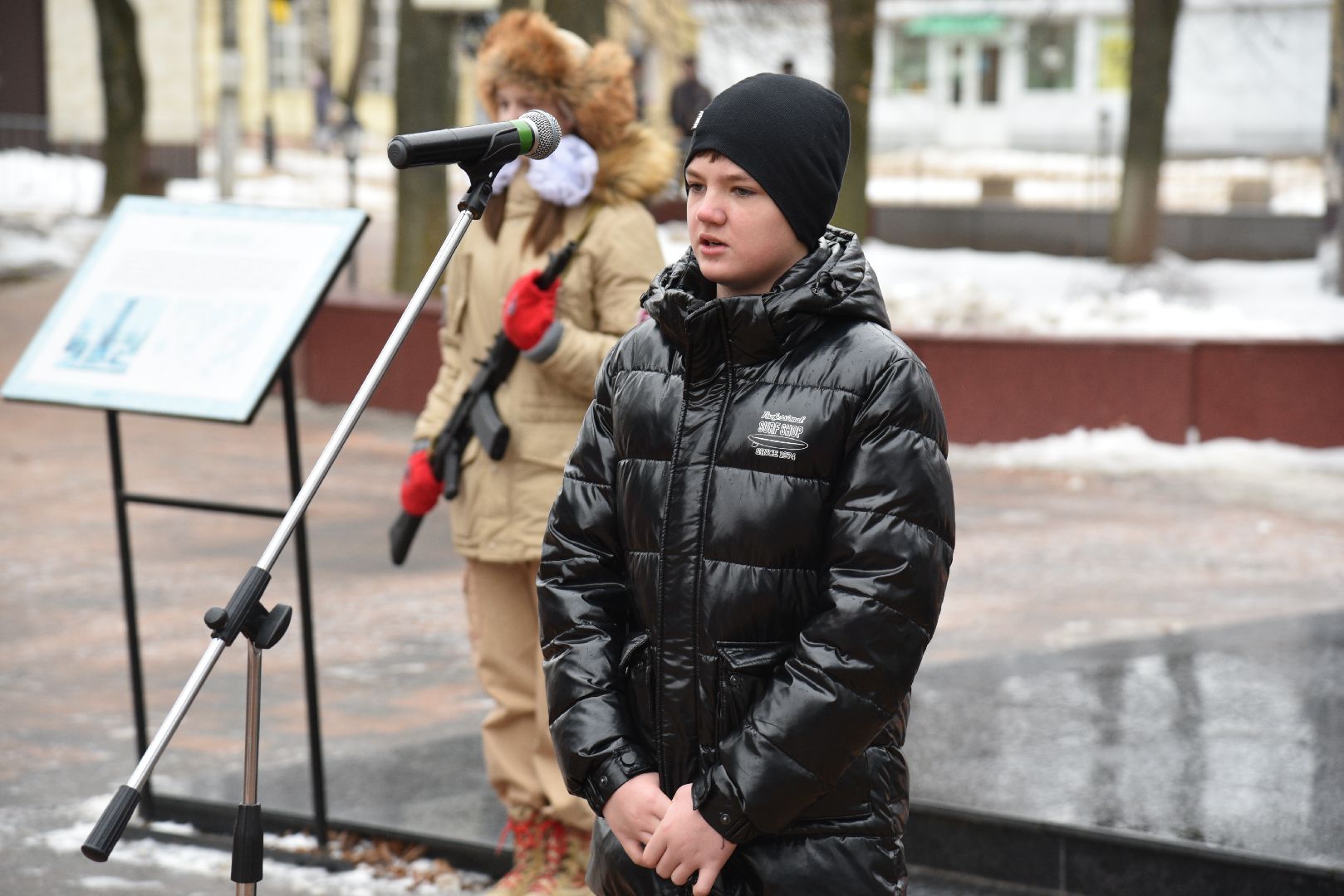 лотошино, день освобождения, день победы, митинг, память войны,