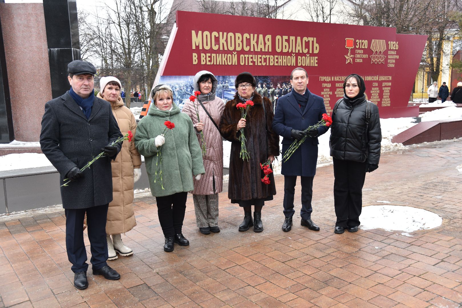 лотошино, день освобождения, день победы, митинг, память войны,
