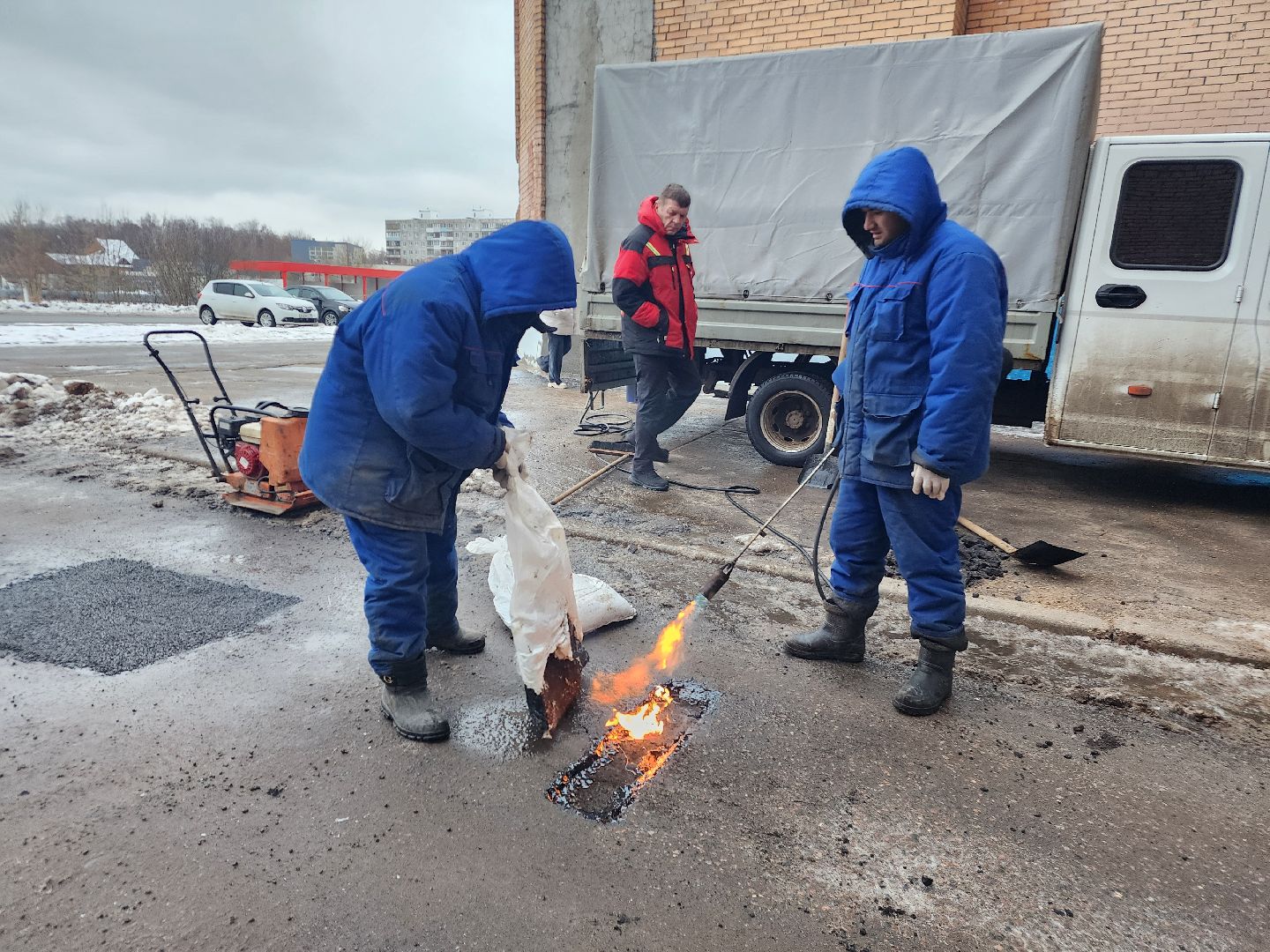 фрязино, ремонт дороги, ямы, укладка асфальта, дорога, вертикалки,