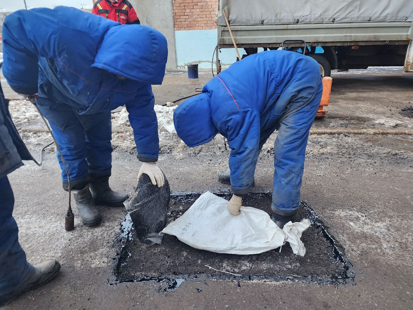 фрязино, ремонт дороги, ямы, укладка асфальта, дорога, вертикалки,