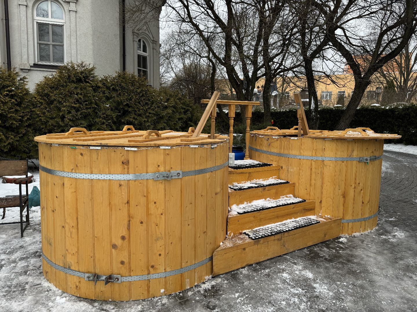 Крещенские купания, крещение господне, купели, вертикалки,