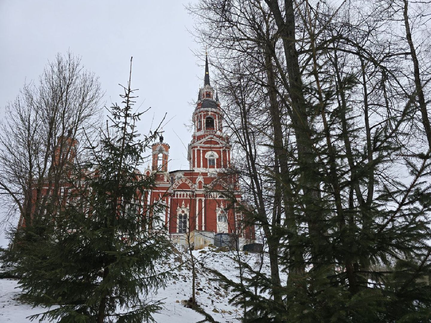 можайск, можайский округ, подмосковье, крещенские купания, крещение господне, православный праздник, строительство купели, новая купель, религия,