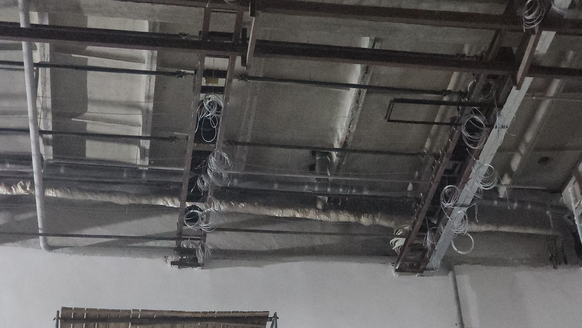 ремонт, капремонт, капитальный ремонт, кдц «заря», культурно-досуговый центр, вертикалки,