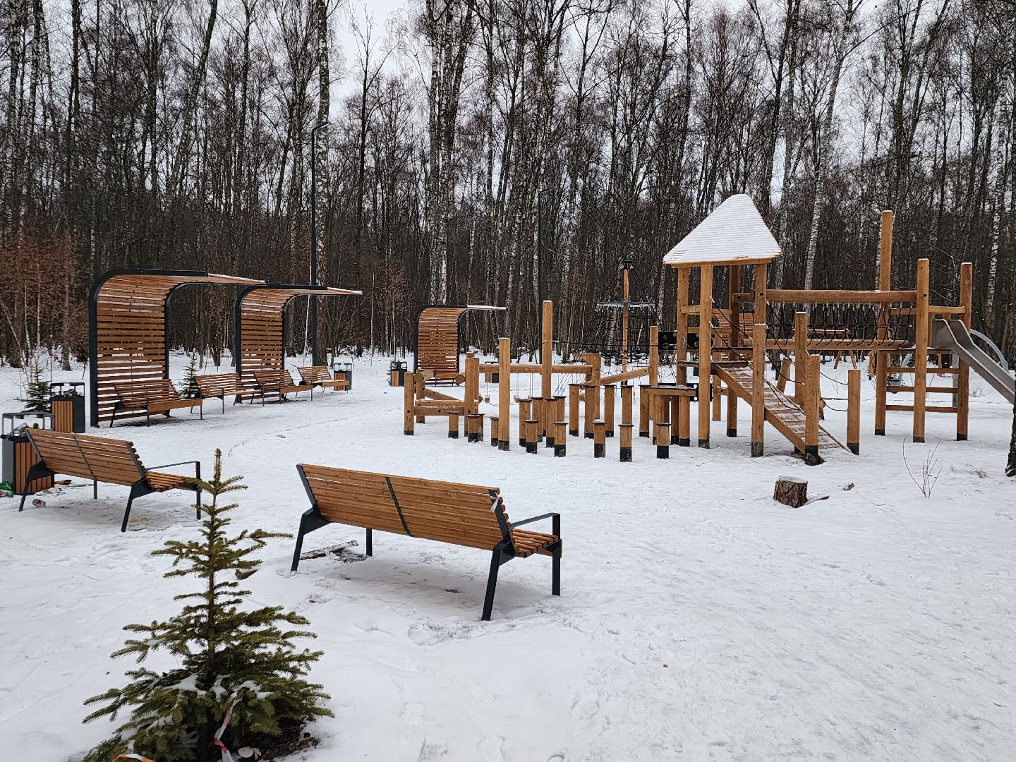 Чехов, микрорайон Губернский, лесопарк, парковая зона отдыха, строительство, благоустройство, детские площадки, спортивные площадки, беседки, программа Парки в лесу, губернатор московской области, вертикалки,