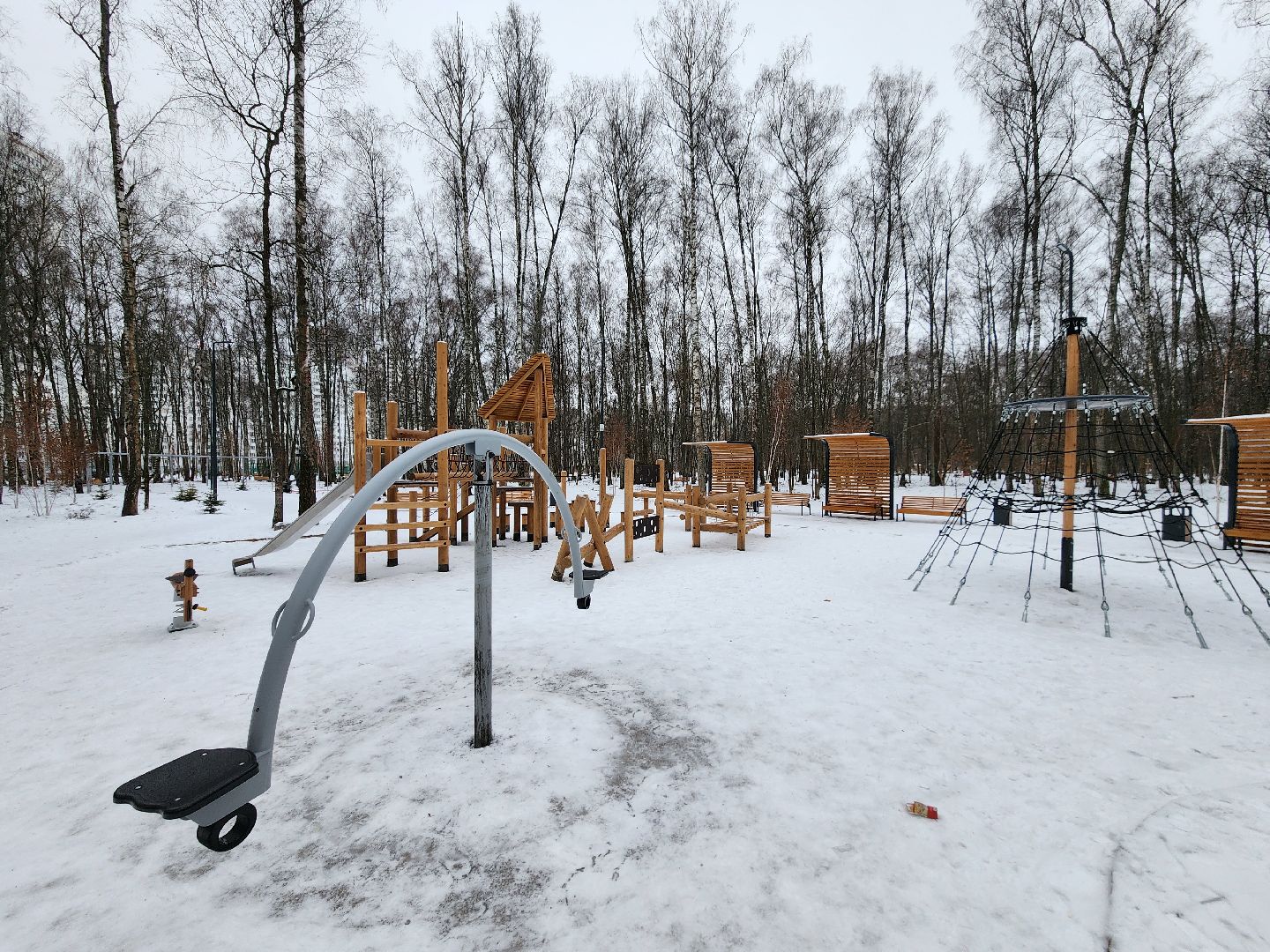 Чехов, микрорайон Губернский, лесопарк, парковая зона отдыха, строительство, благоустройство, детские площадки, спортивные площадки, беседки, программа Парки в лесу, губернатор московской области, вертикалки,