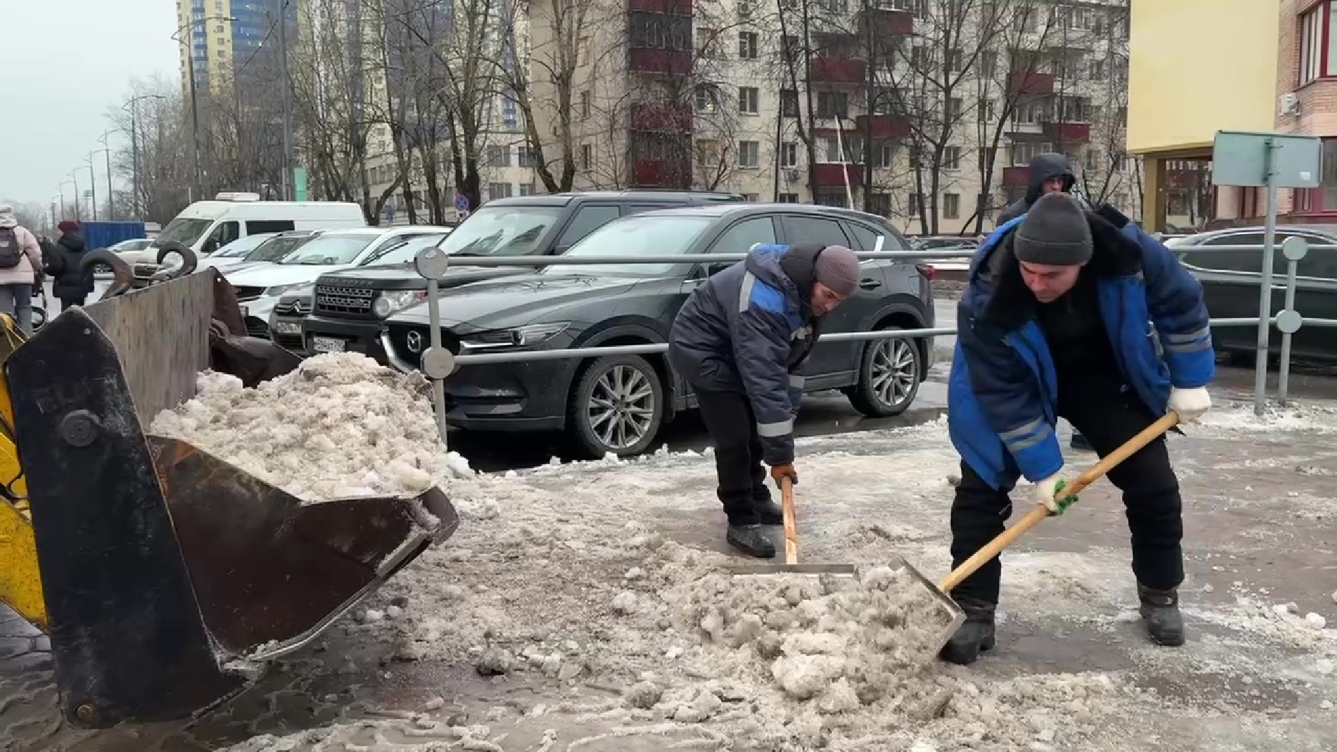 реутов, вертикалки, снег, снег и наледь, снегопад, очистка города, тротуары и дороги, тракторы,