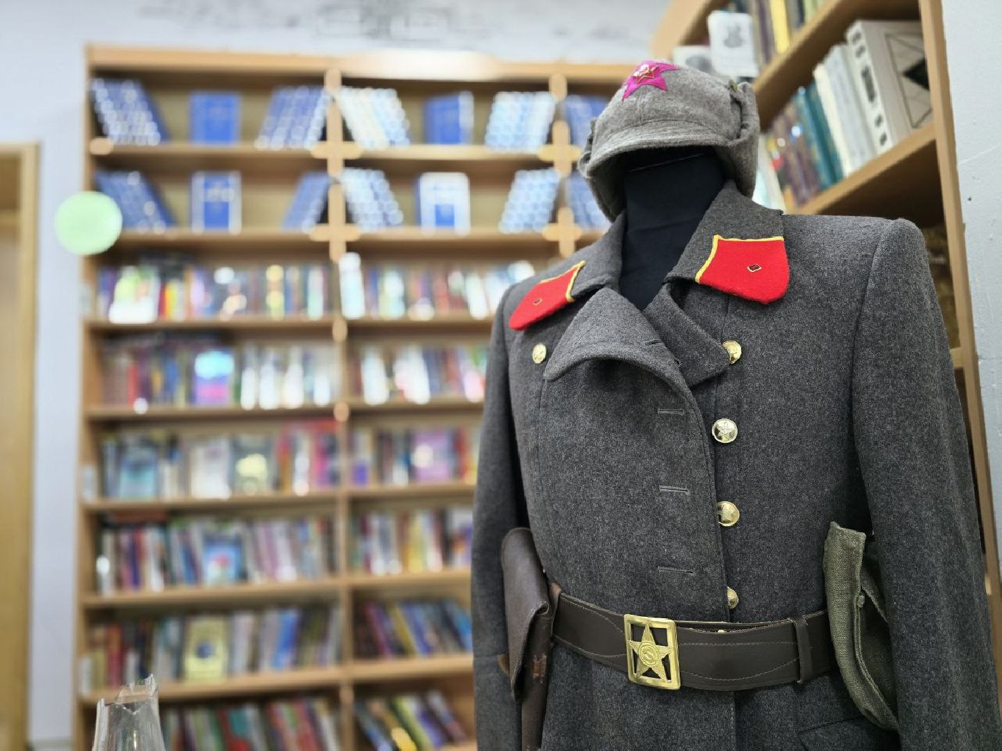 можайск, подмосковье, можайский муниципальный округ, можайская библиотека, выставка, освобождение можайска, 83-я годовщина освобождения от немцев, великая отечественная война, история, вертикалки,