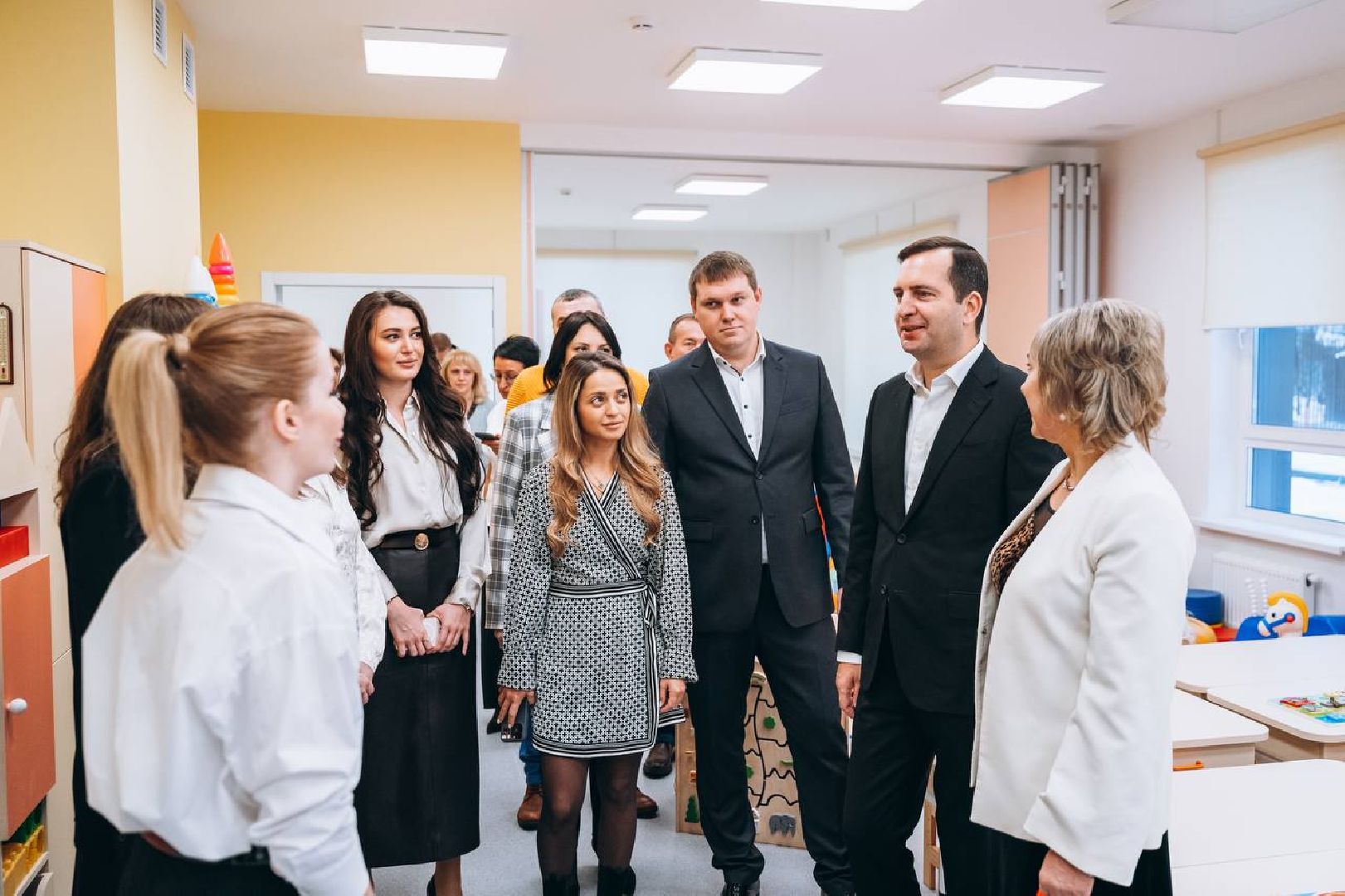 детский сад, детские группы, оснащение, площадка, зал, родители,