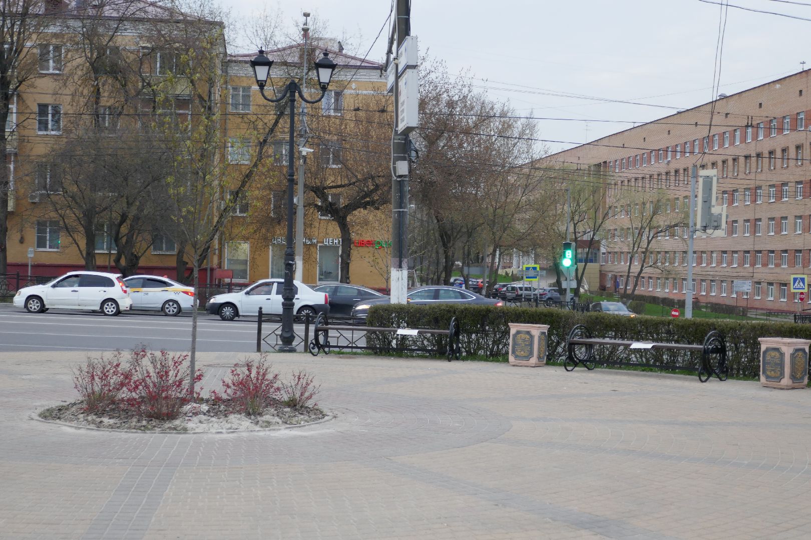 Подольск, благоустройство, скамейки, субботник