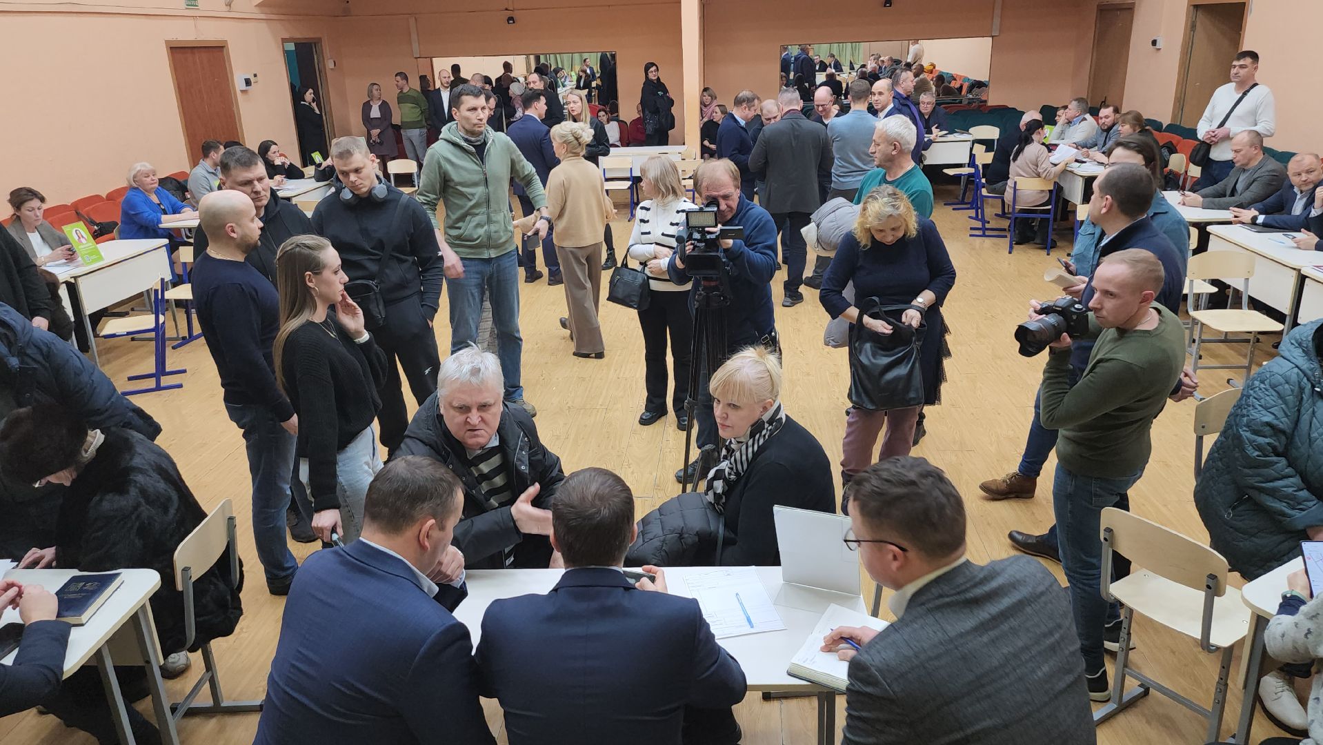 люберцы, глава городского округа люберцы владимир волков, жители, выездная администрация, вертикалки,