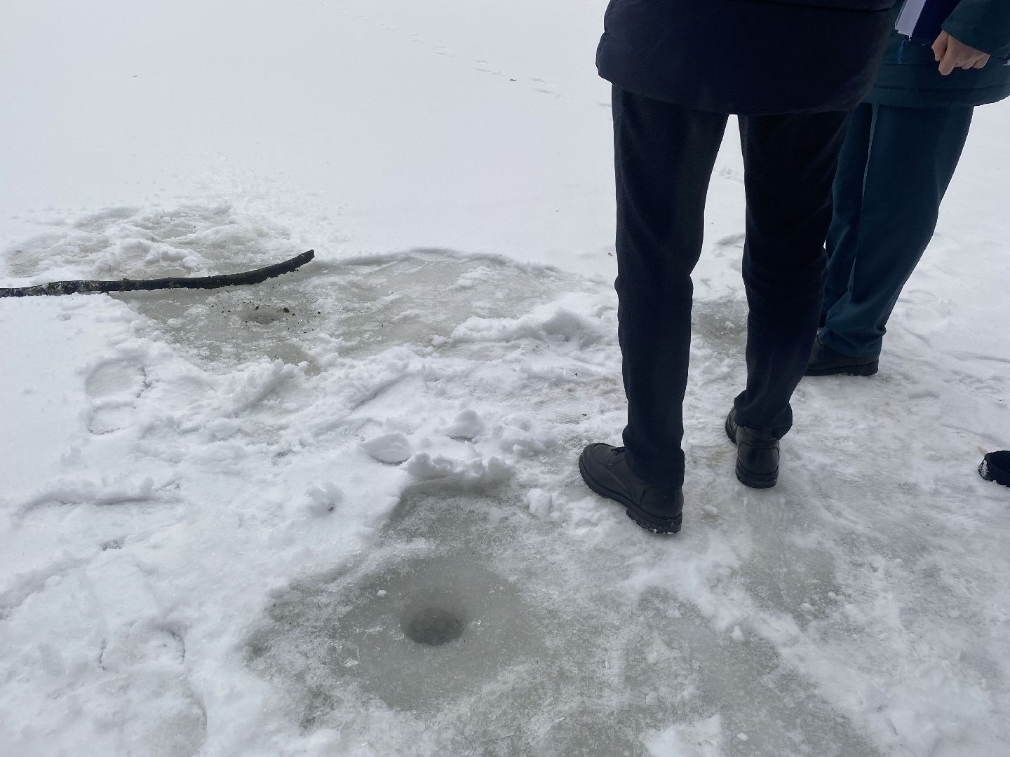 вертикалки, крещенская купель, Крещение Господне, Власиха среднее озеро, Власиха Крещение, Власиха купель на озере,