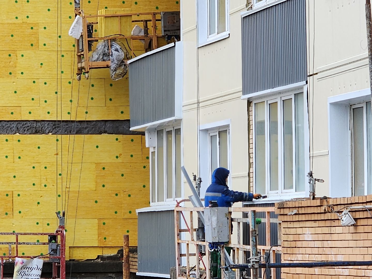 Чехов, улица Дружбы, жилой комплекс Посейдон, капитальный ремонт фасада, вертикалки,