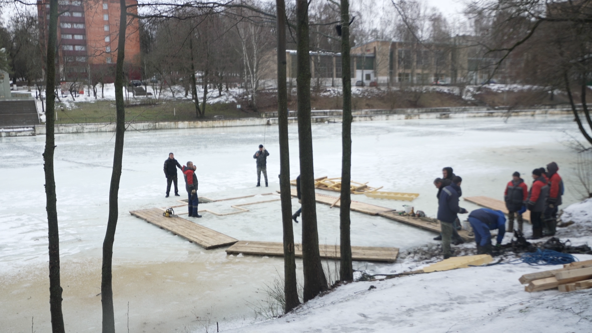 вертикалки, Власиха Крещение,Среднее озеро, Власихе крещенская иордань, обустройство купели на Крещение, Крещение во Власихе,