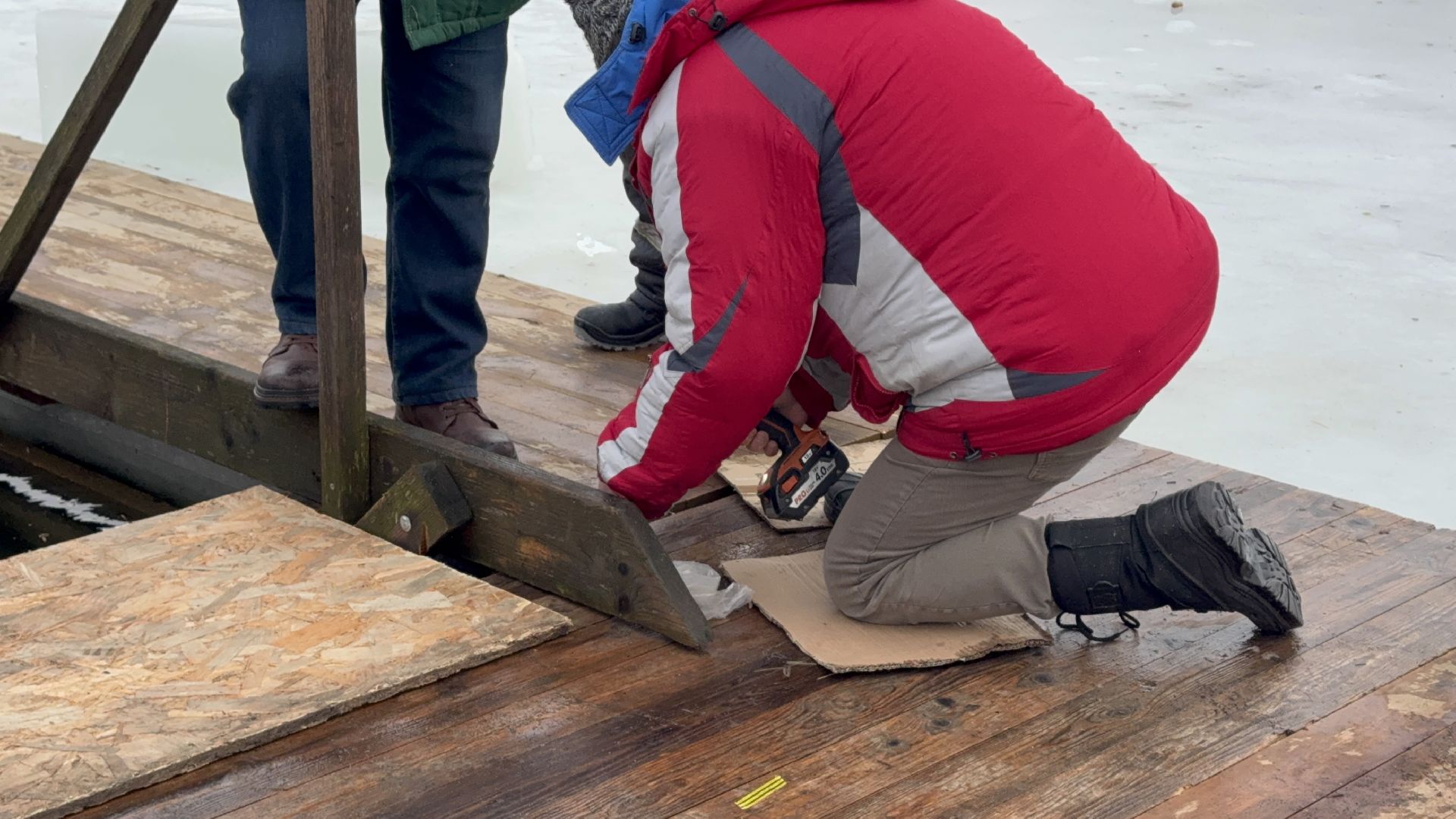 солнечногорск, крещенские купания, купель, жители, праздник, вертикалки,