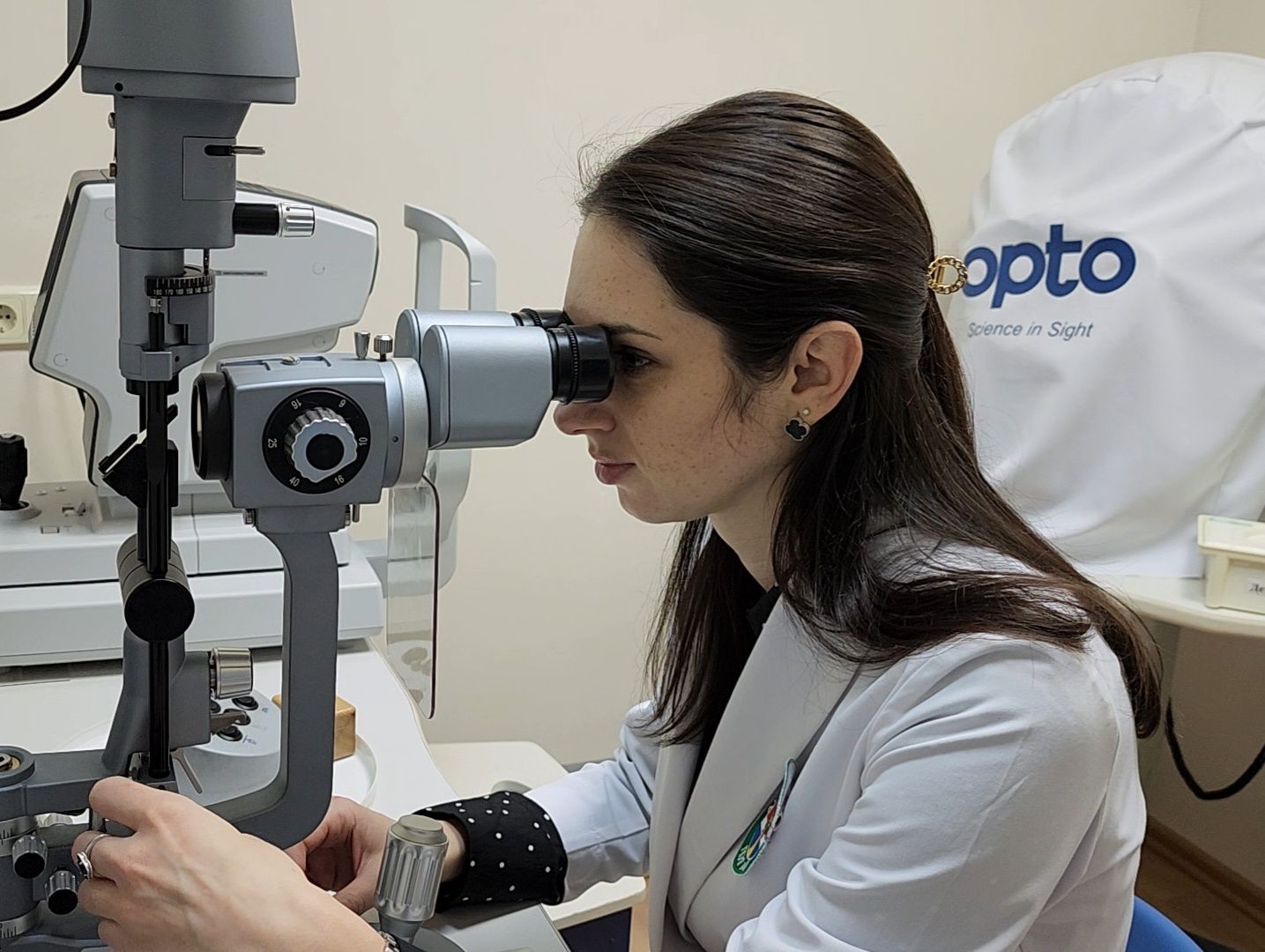 Дубна, Дубненская больница, Поликлиника, Новое оборудование, вертикалки