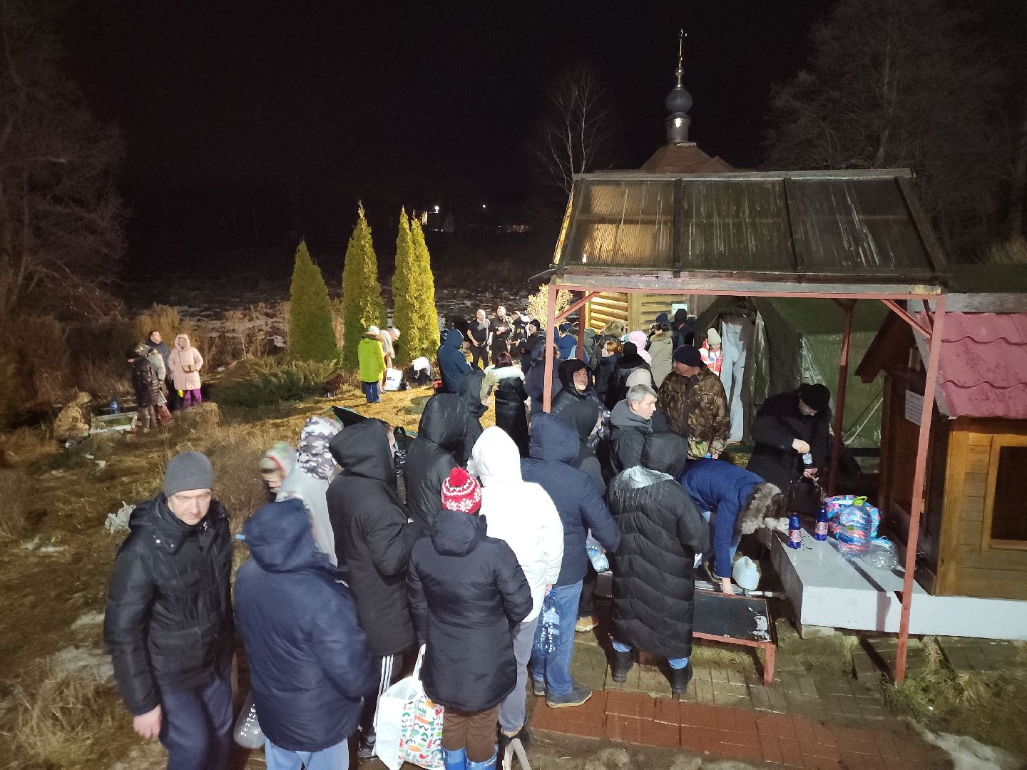 Чехов, деревня Ваулово, Троицкий храм, Крещение, крещенские купания, купель,