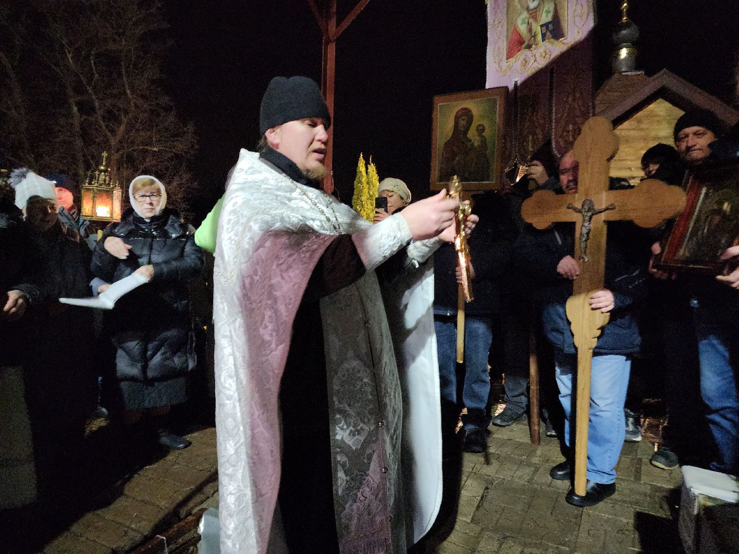 Чехов, деревня Ваулово, Троицкий храм, Крещение, крещенские купания, купель,