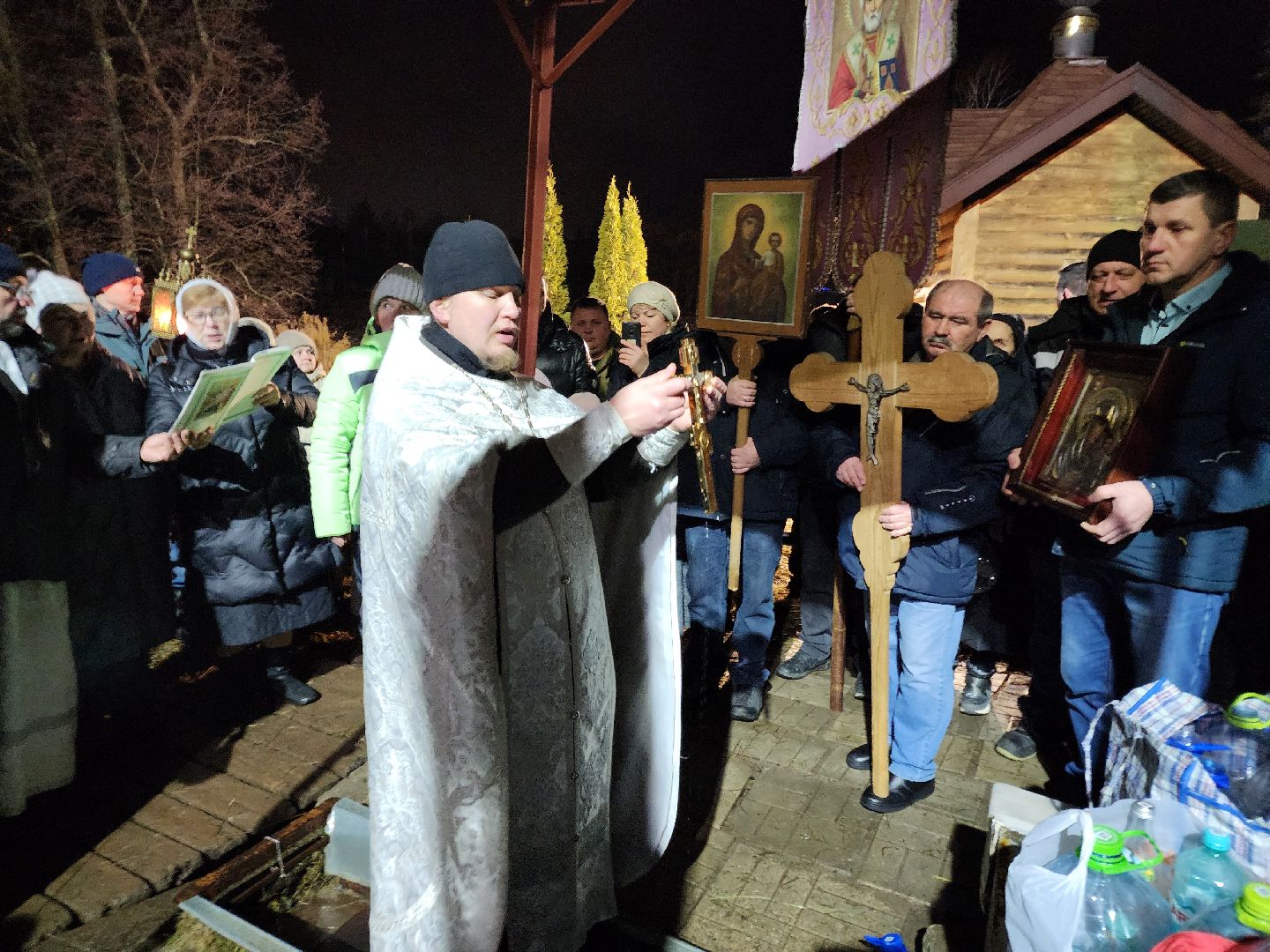 Чехов, деревня Ваулово, Троицкий храм, Крещение, крещенские купания, купель,