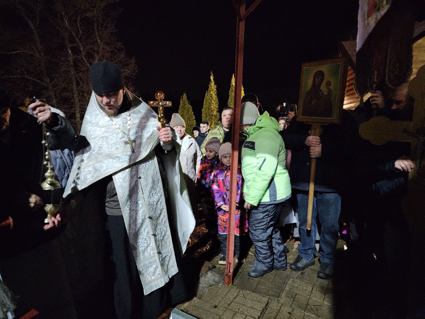 Чехов, деревня Ваулово, Троицкий храм, Крещение, крещенские купания, купель,