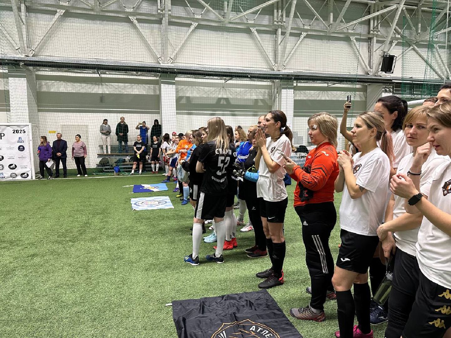 женский футбол, чемпионат по футболу, вертикалки,