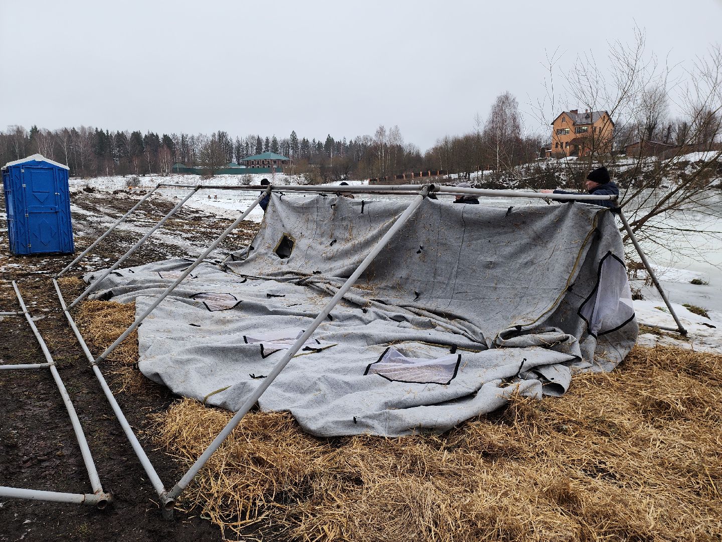 крещенские купания, руза, рузский округ, люди, крещение господне, вертикалки,