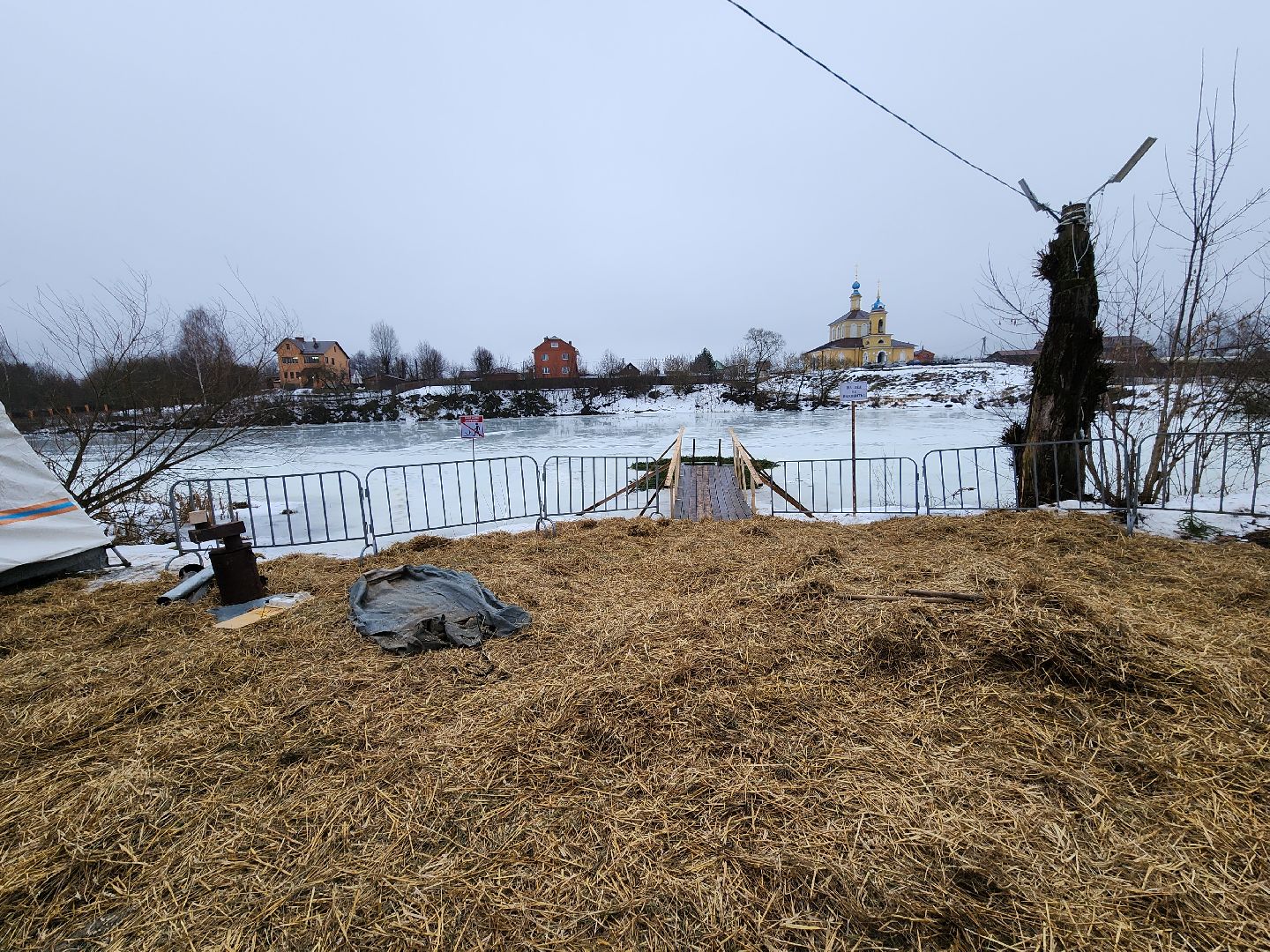 крещенские купания, руза, рузский округ, люди, крещение господне, вертикалки,
