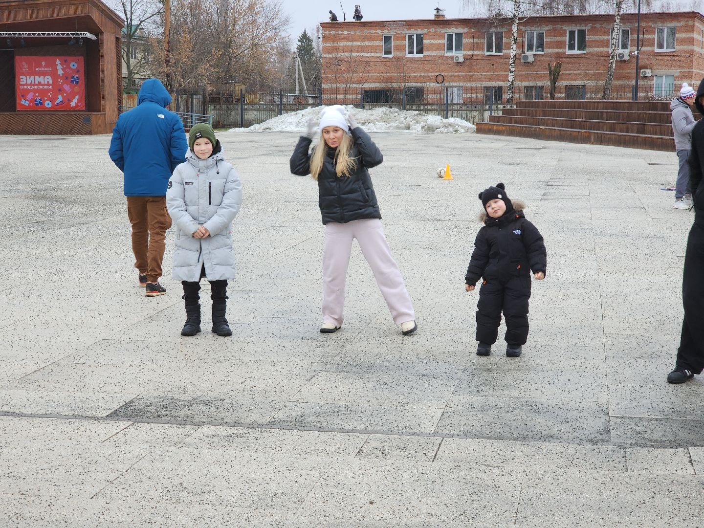 вертикалки, парки подмосковья, спортивные площадки, ликино-дулево, орехово-зуевский округ,