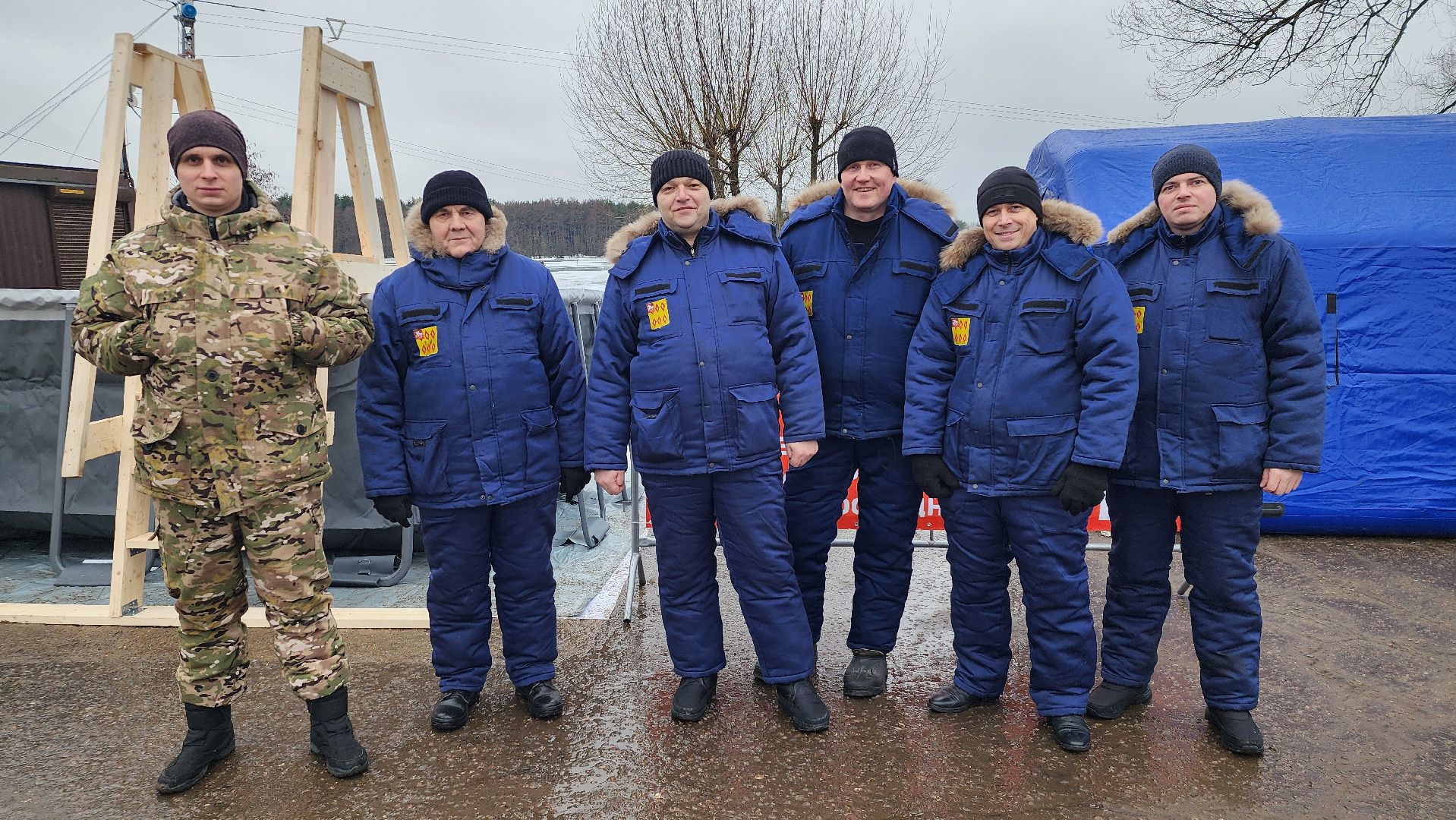 Крещение, установка купели, крещенские купания,