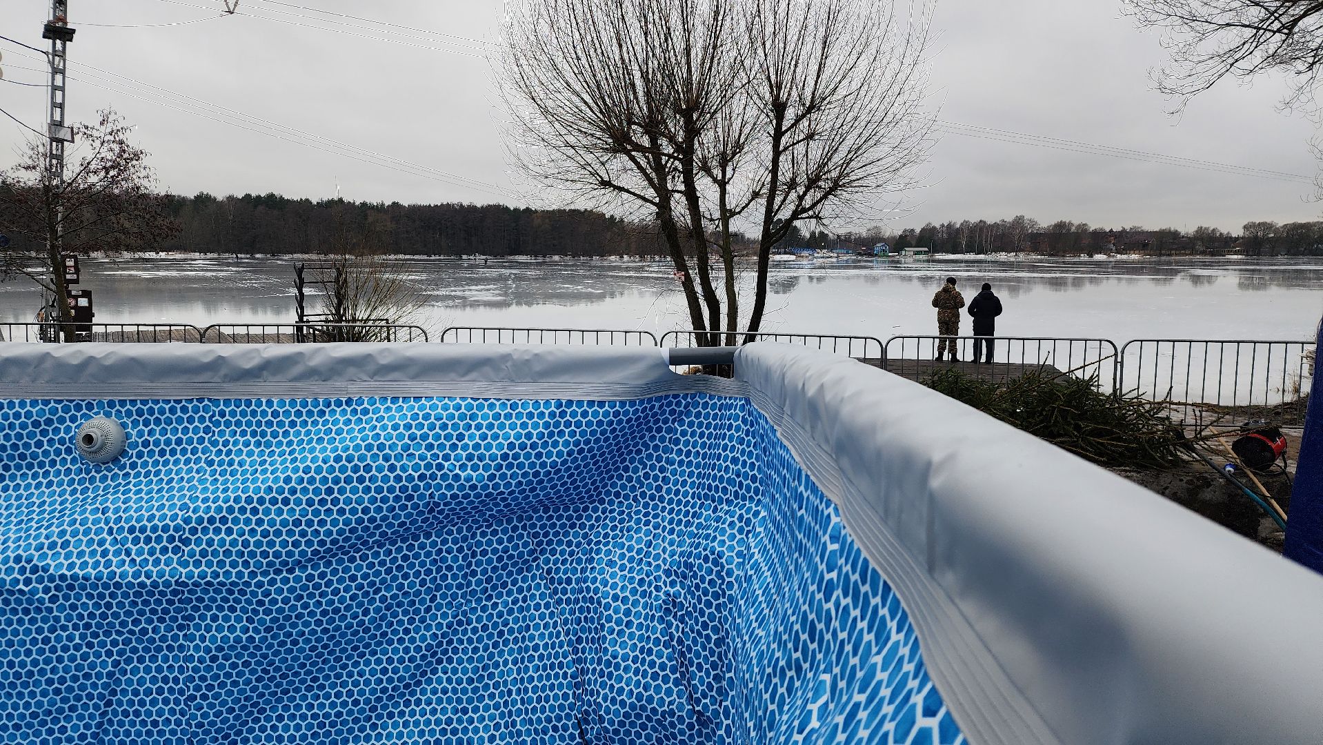 Крещение, установка купели, крещенские купания,