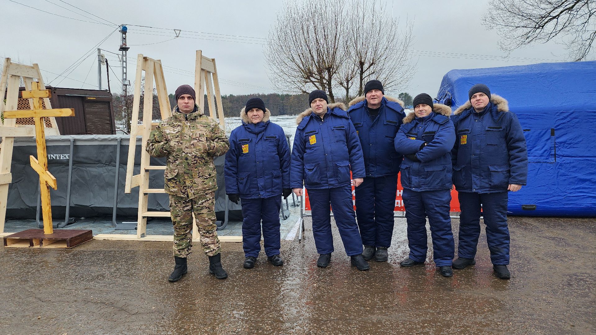 Крещение, установка купели, крещенские купания,