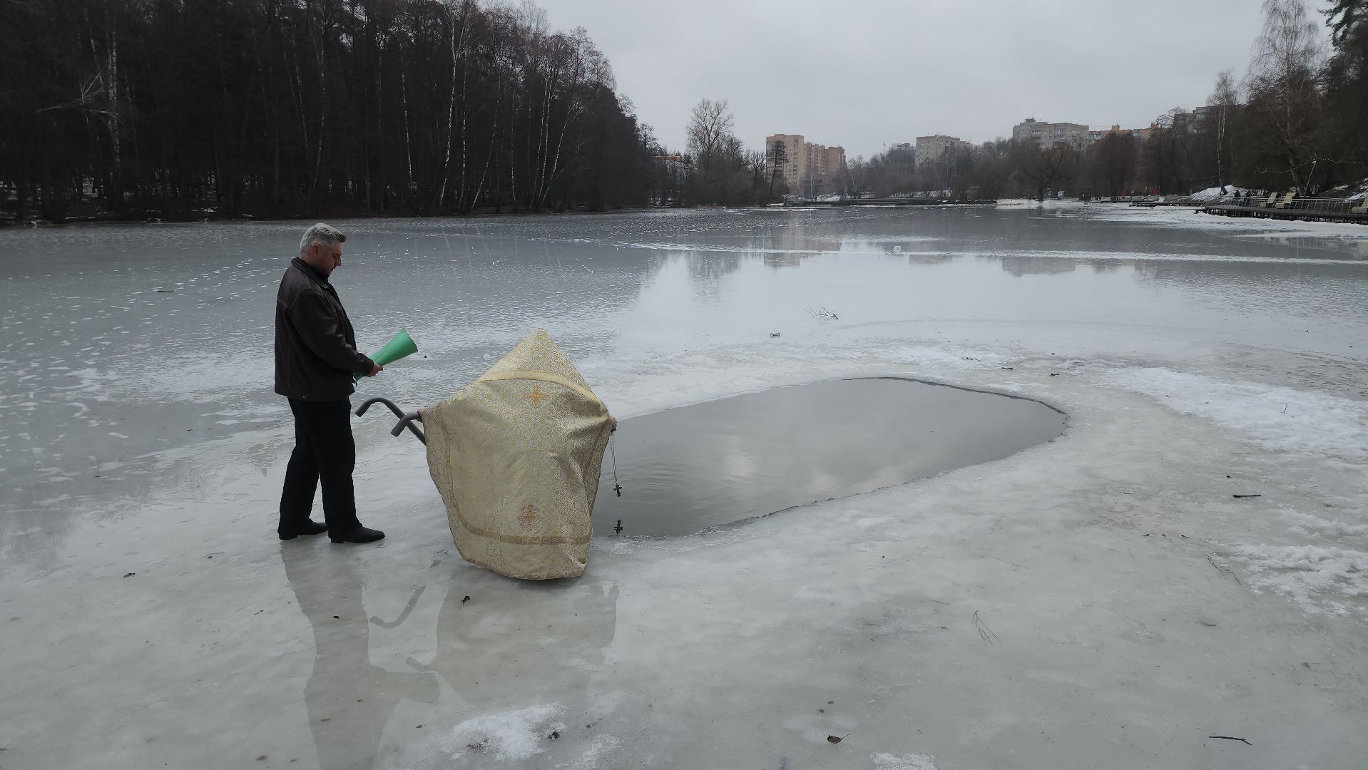 крещение, купания, моржи, освящение, прорубь, праздник, сочельник,