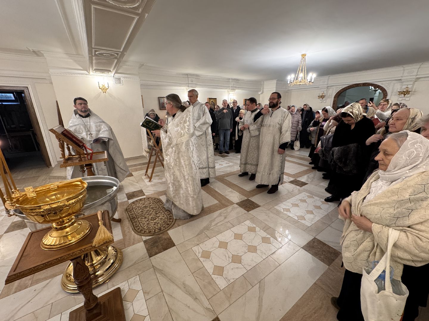 Храм Рождества Иоанна Предтечи, Лесной городок крещение, вертикалки, крещение господне,