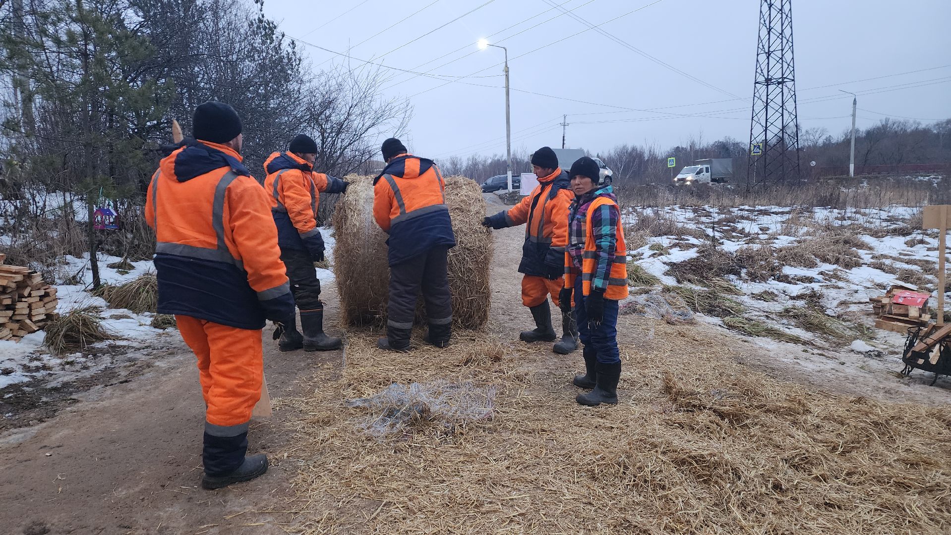 пушкино, родник, река уча, купель, крещение господне, крещенская купель, крещенские купания, спасатели, вертикалки,