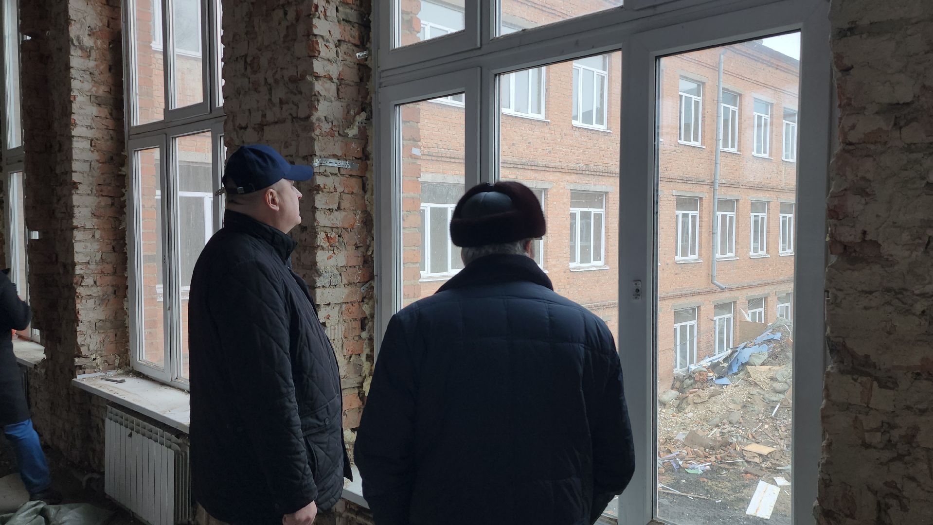 серпухов, глава городского округа, улица водонапорная, школа 6, капитальный ремонт школ, вертикалки,